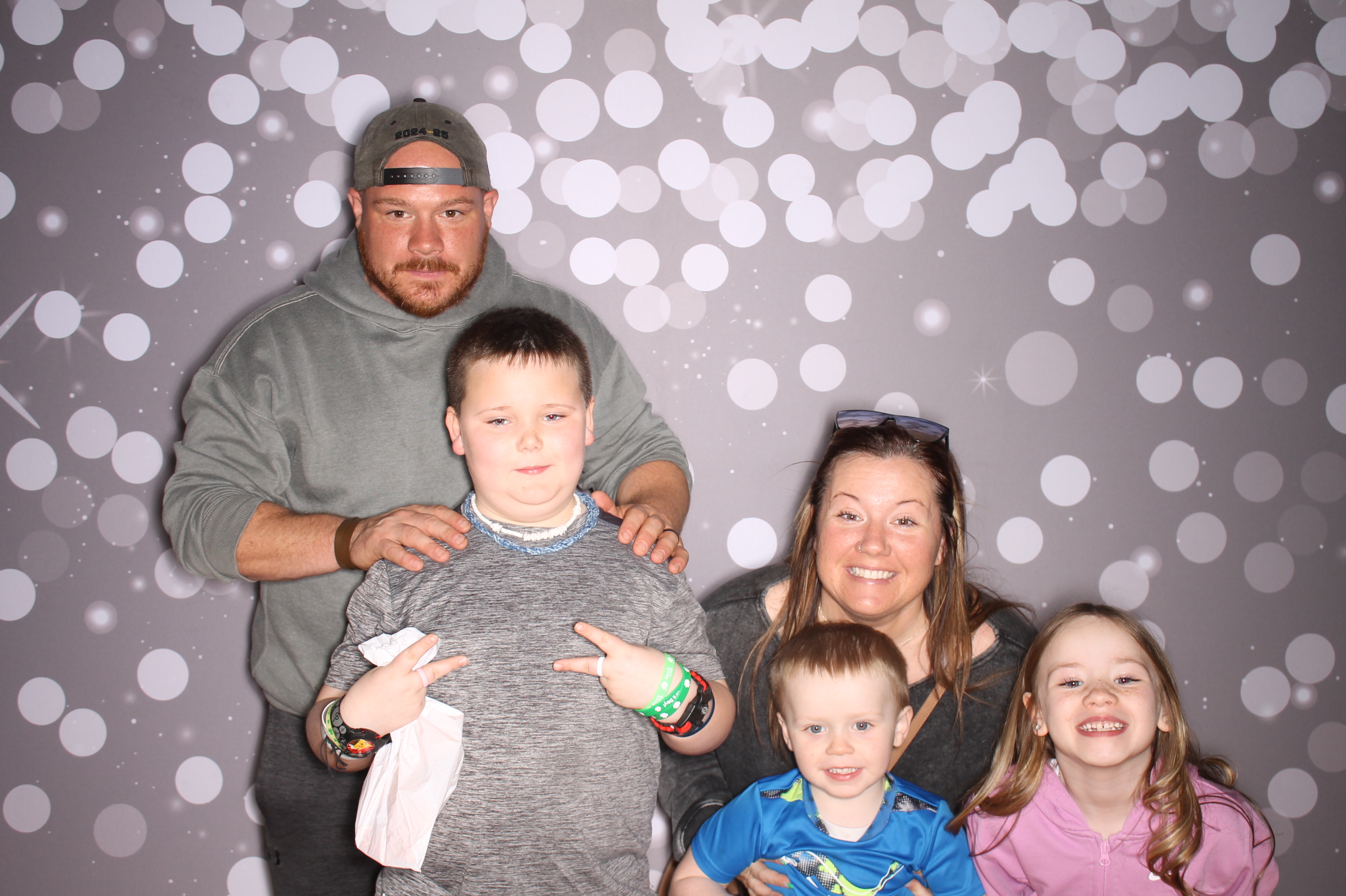 South Lebanon Elementary School Spring Frenzy | View more photos from the event at gallery.photoboothcincy.com/u/PhotoBoothCincy/South-Lebanon-Elementary-School-Spring-Frenzy