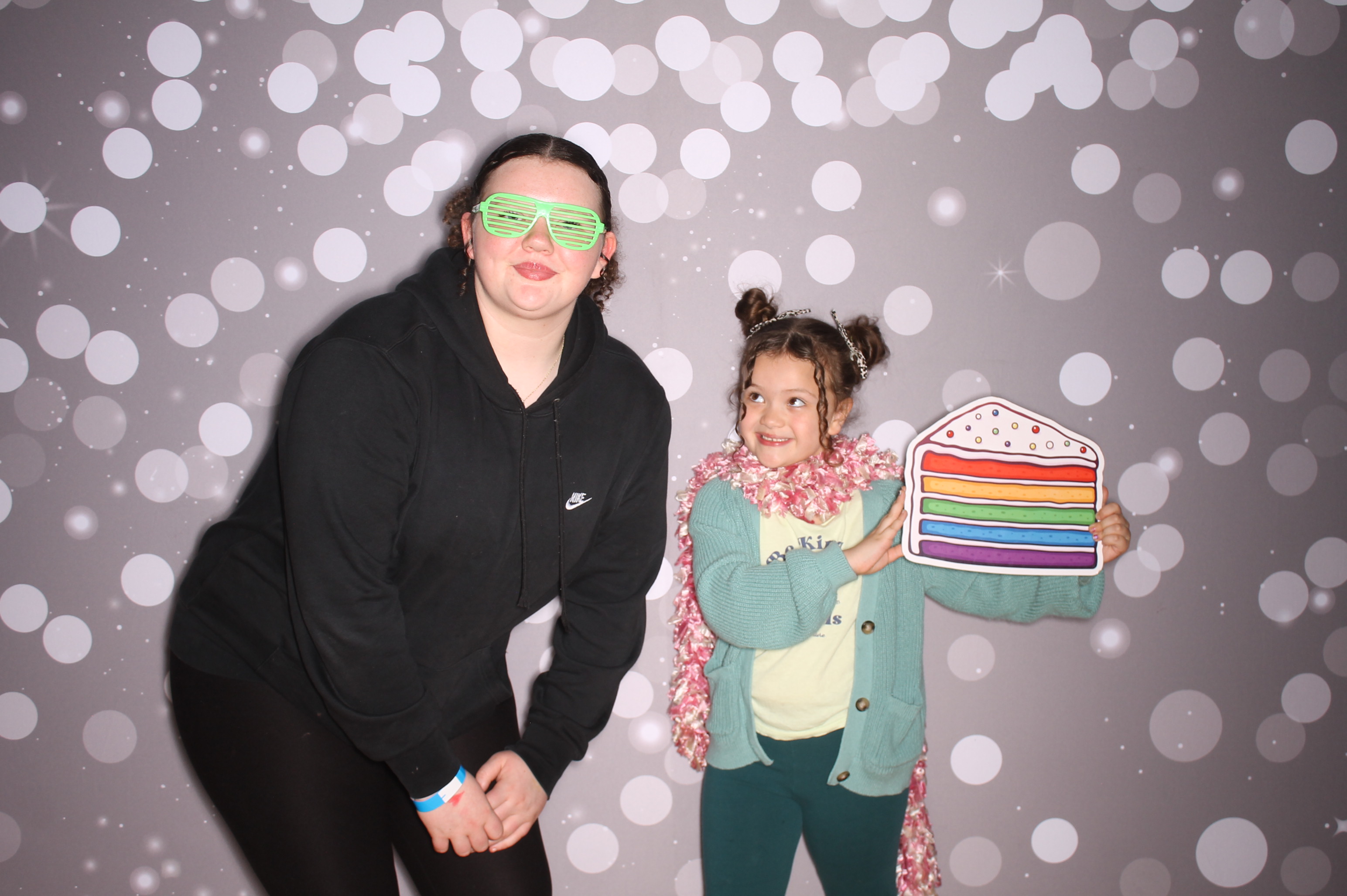 South Lebanon Elementary School Spring Frenzy | View more photos from the event at gallery.photoboothcincy.com/u/PhotoBoothCincy/South-Lebanon-Elementary-School-Spring-Frenzy