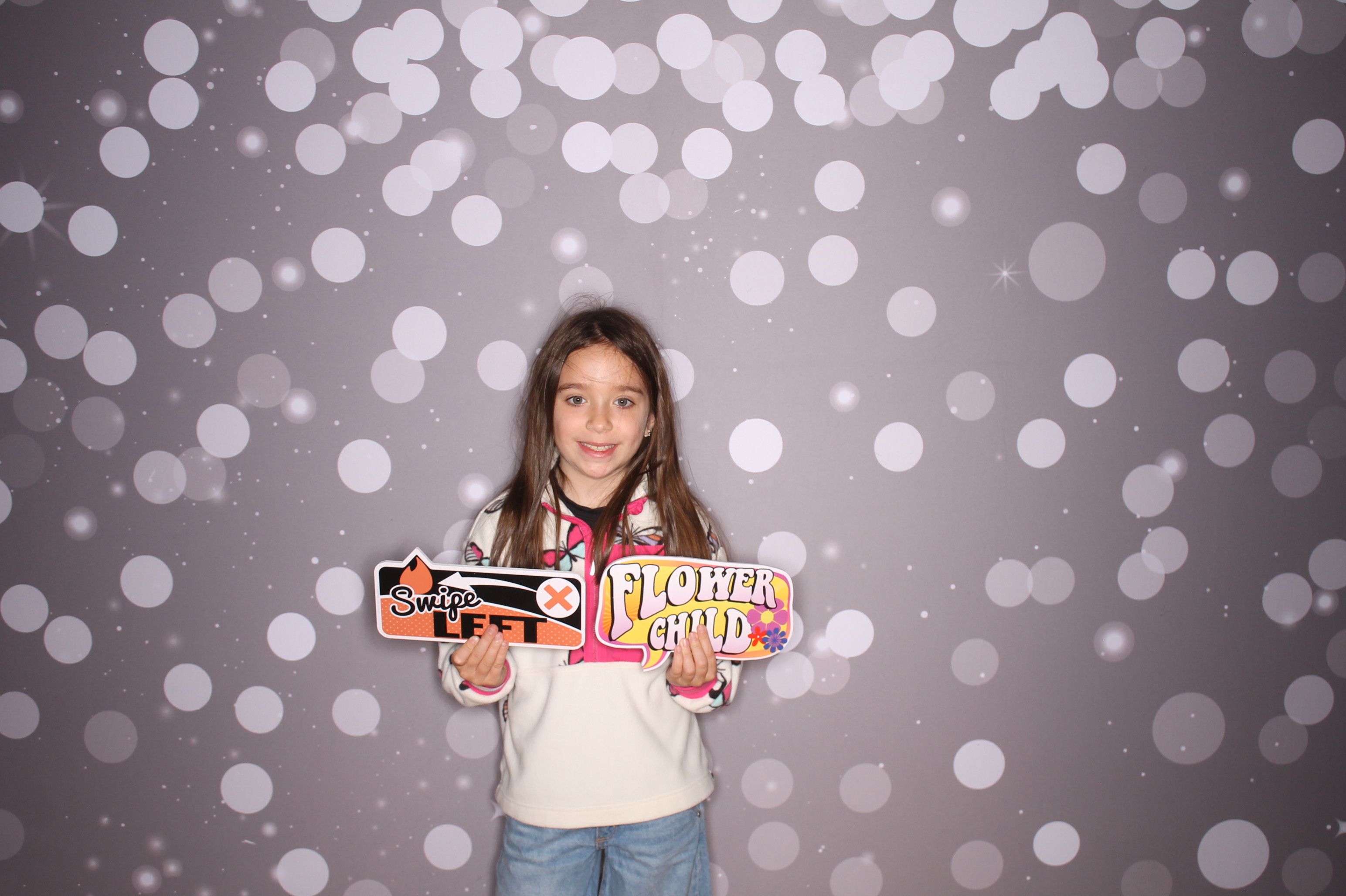 South Lebanon Elementary School Spring Frenzy | View more photos from the event at gallery.photoboothcincy.com/u/PhotoBoothCincy/South-Lebanon-Elementary-School-Spring-Frenzy
