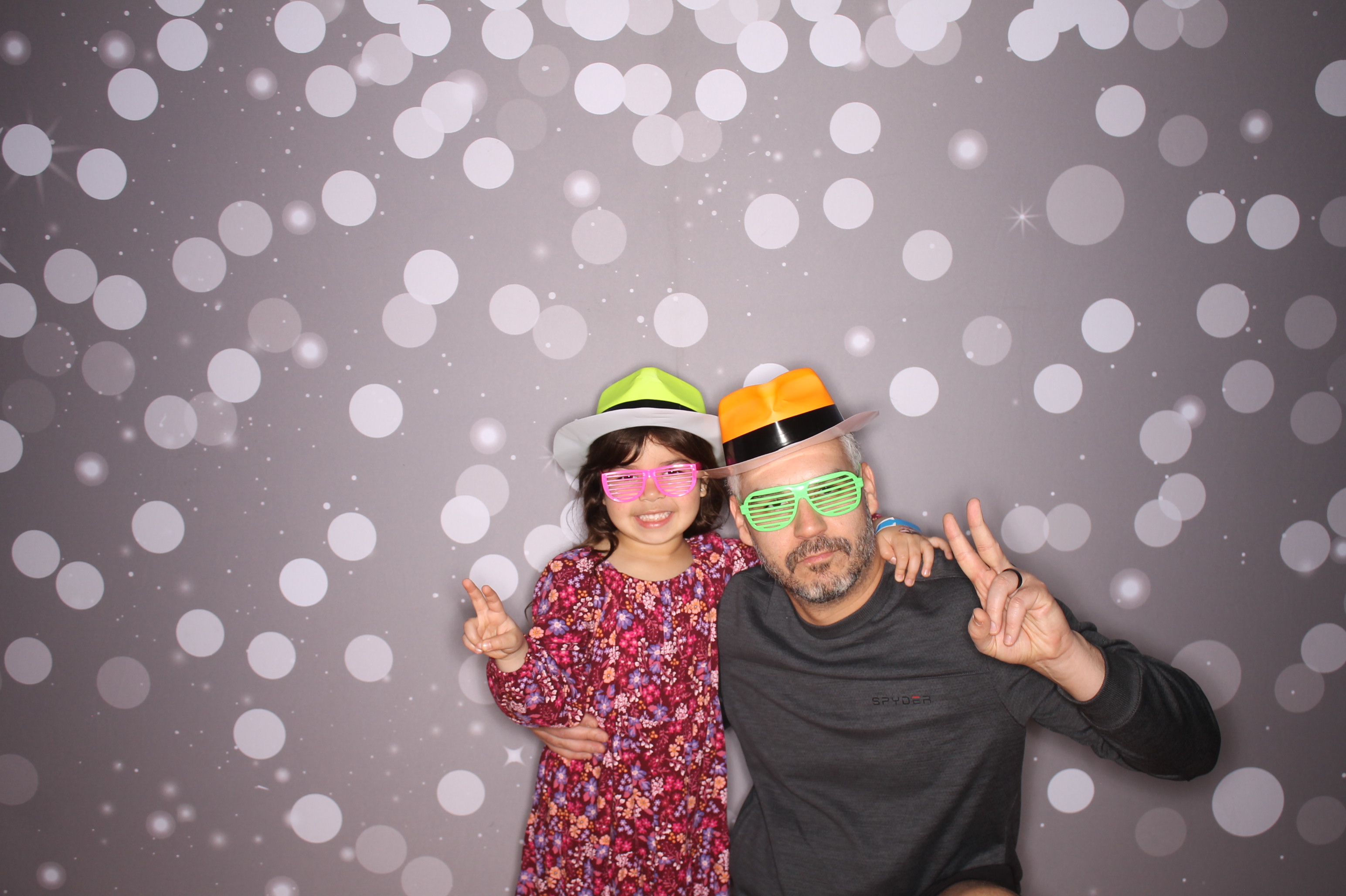 South Lebanon Elementary School Spring Frenzy | View more photos from the event at gallery.photoboothcincy.com/u/PhotoBoothCincy/South-Lebanon-Elementary-School-Spring-Frenzy