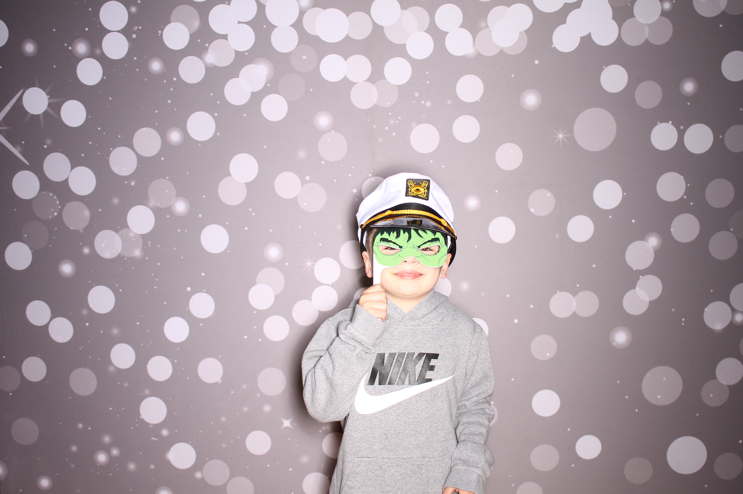 South Lebanon Elementary School Spring Frenzy | View more photos from the event at gallery.photoboothcincy.com/u/PhotoBoothCincy/South-Lebanon-Elementary-School-Spring-Frenzy