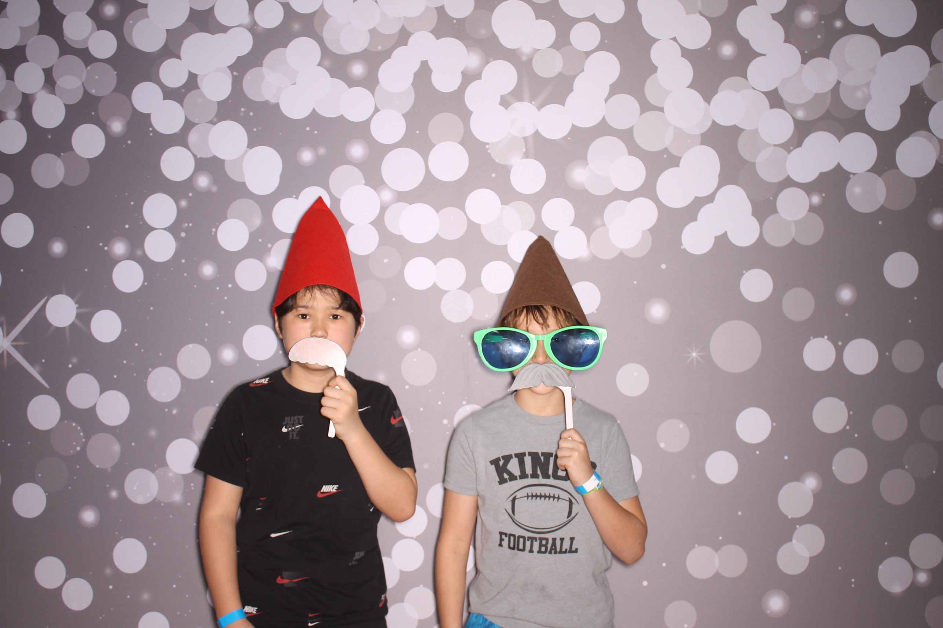South Lebanon Elementary School Spring Frenzy | View more photos from the event at gallery.photoboothcincy.com/u/PhotoBoothCincy/South-Lebanon-Elementary-School-Spring-Frenzy