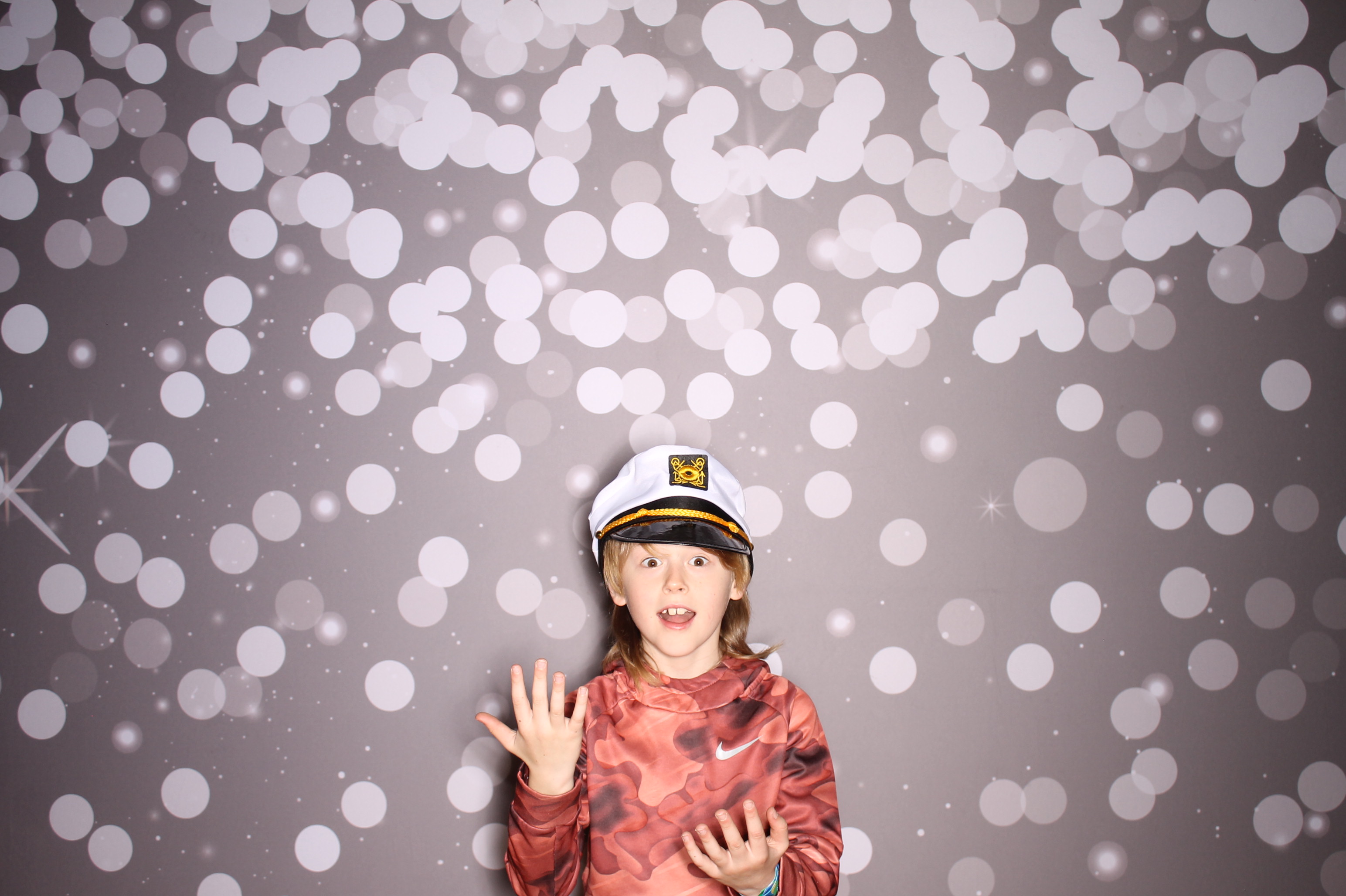 South Lebanon Elementary School Spring Frenzy | View more photos from the event at gallery.photoboothcincy.com/u/PhotoBoothCincy/South-Lebanon-Elementary-School-Spring-Frenzy