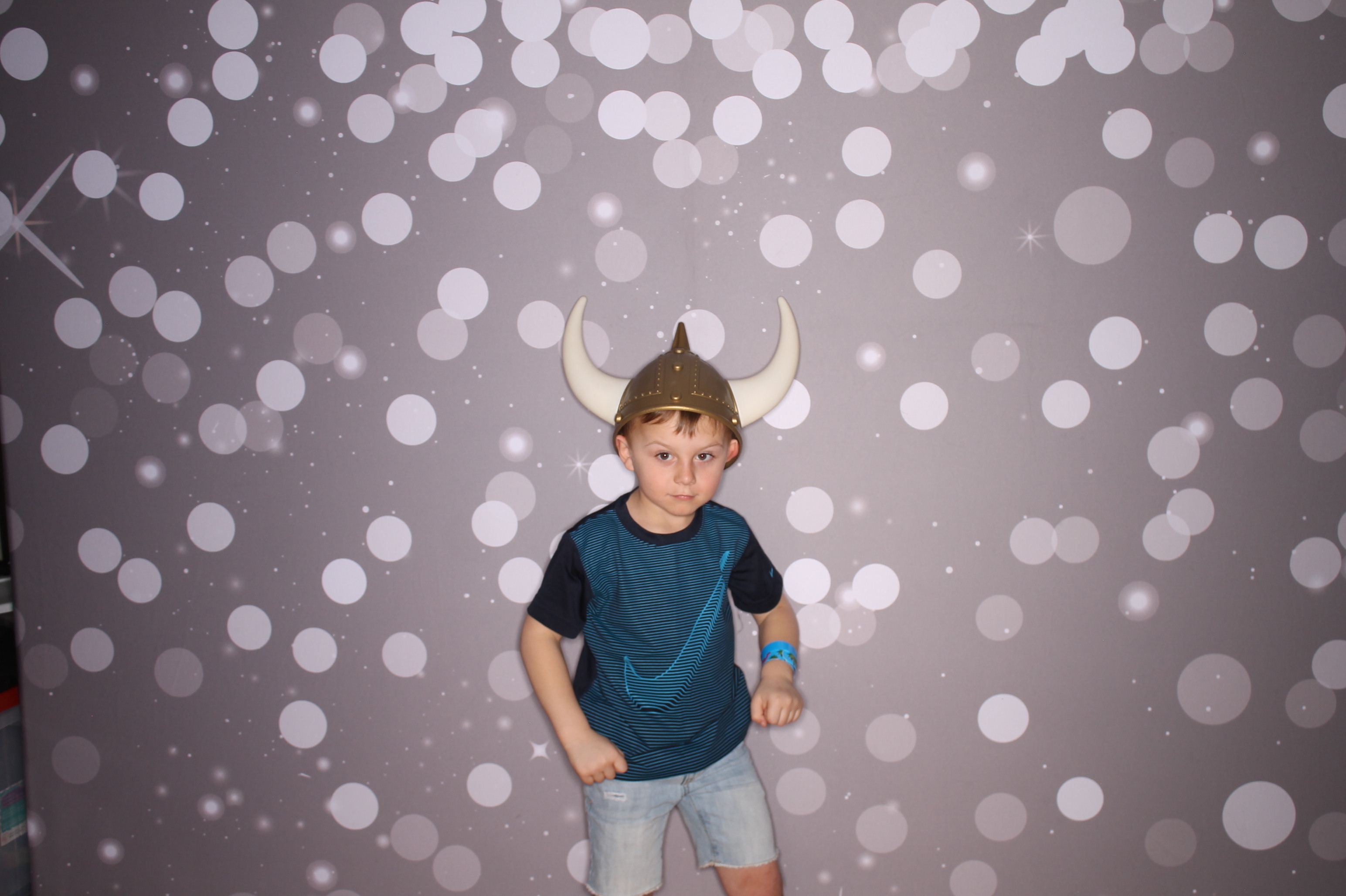 South Lebanon Elementary School Spring Frenzy | View more photos from the event at gallery.photoboothcincy.com/u/PhotoBoothCincy/South-Lebanon-Elementary-School-Spring-Frenzy