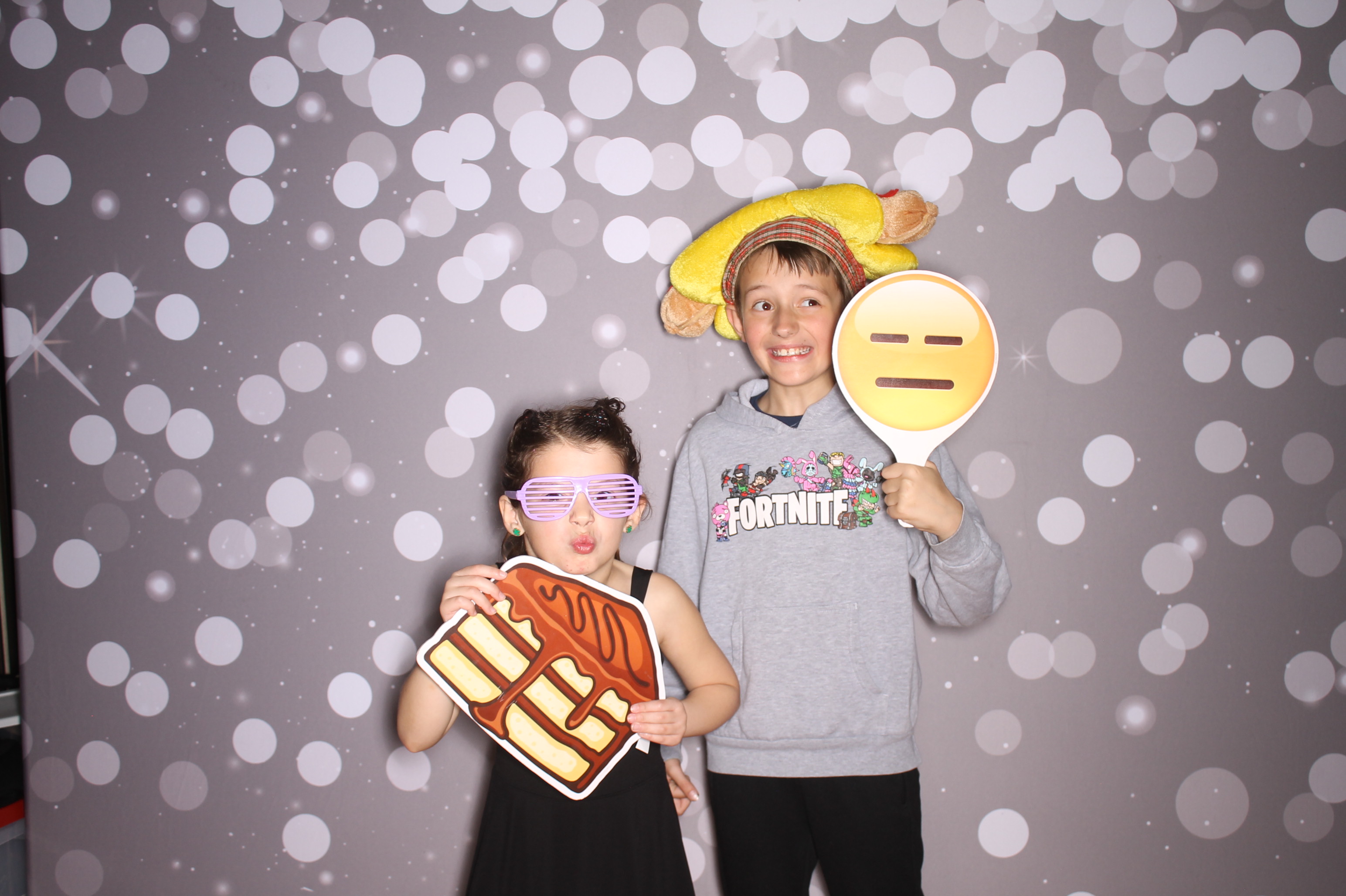 South Lebanon Elementary School Spring Frenzy | View more photos from the event at gallery.photoboothcincy.com/u/PhotoBoothCincy/South-Lebanon-Elementary-School-Spring-Frenzy