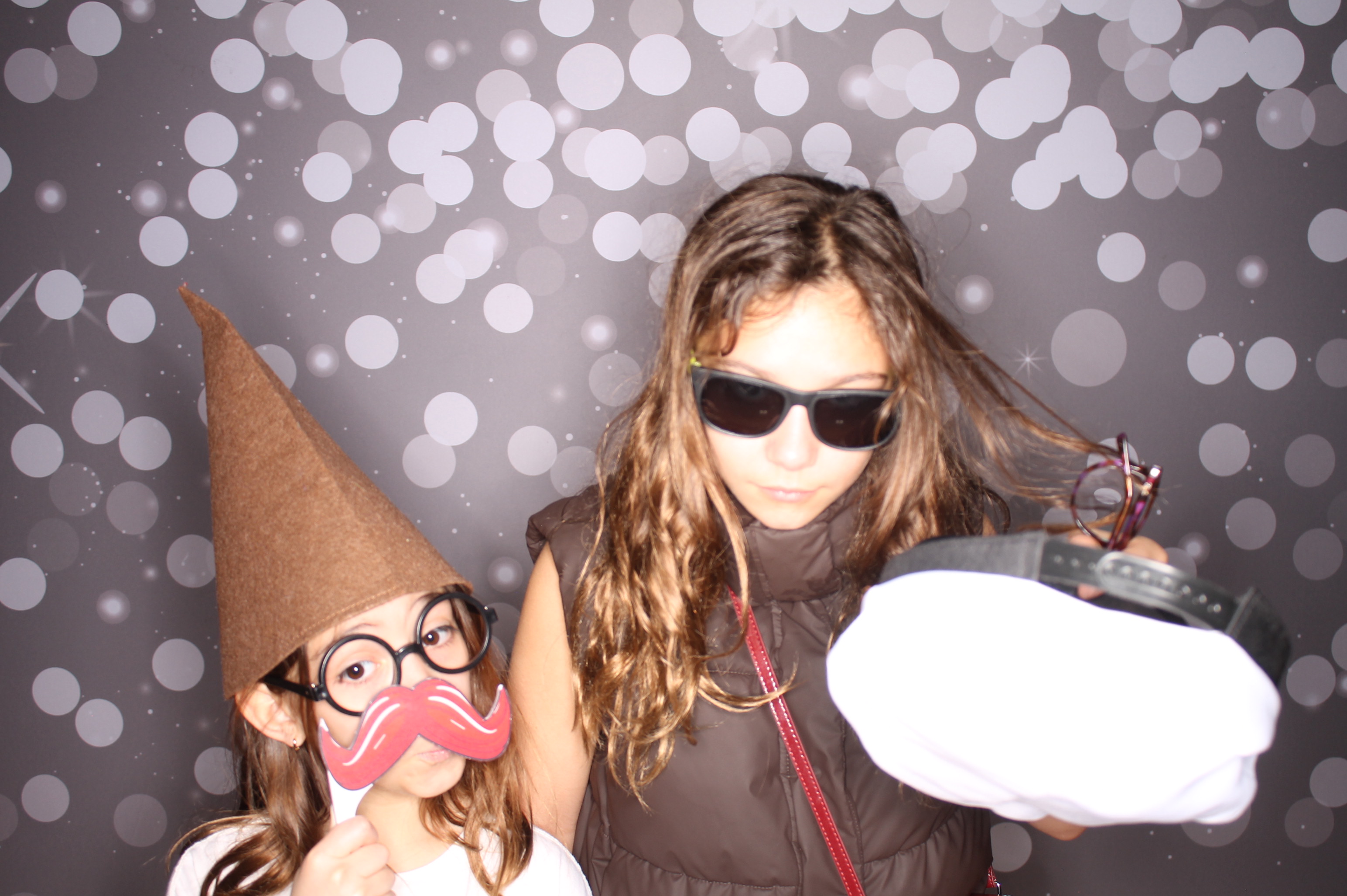 South Lebanon Elementary School Spring Frenzy | View more photos from the event at gallery.photoboothcincy.com/u/PhotoBoothCincy/South-Lebanon-Elementary-School-Spring-Frenzy
