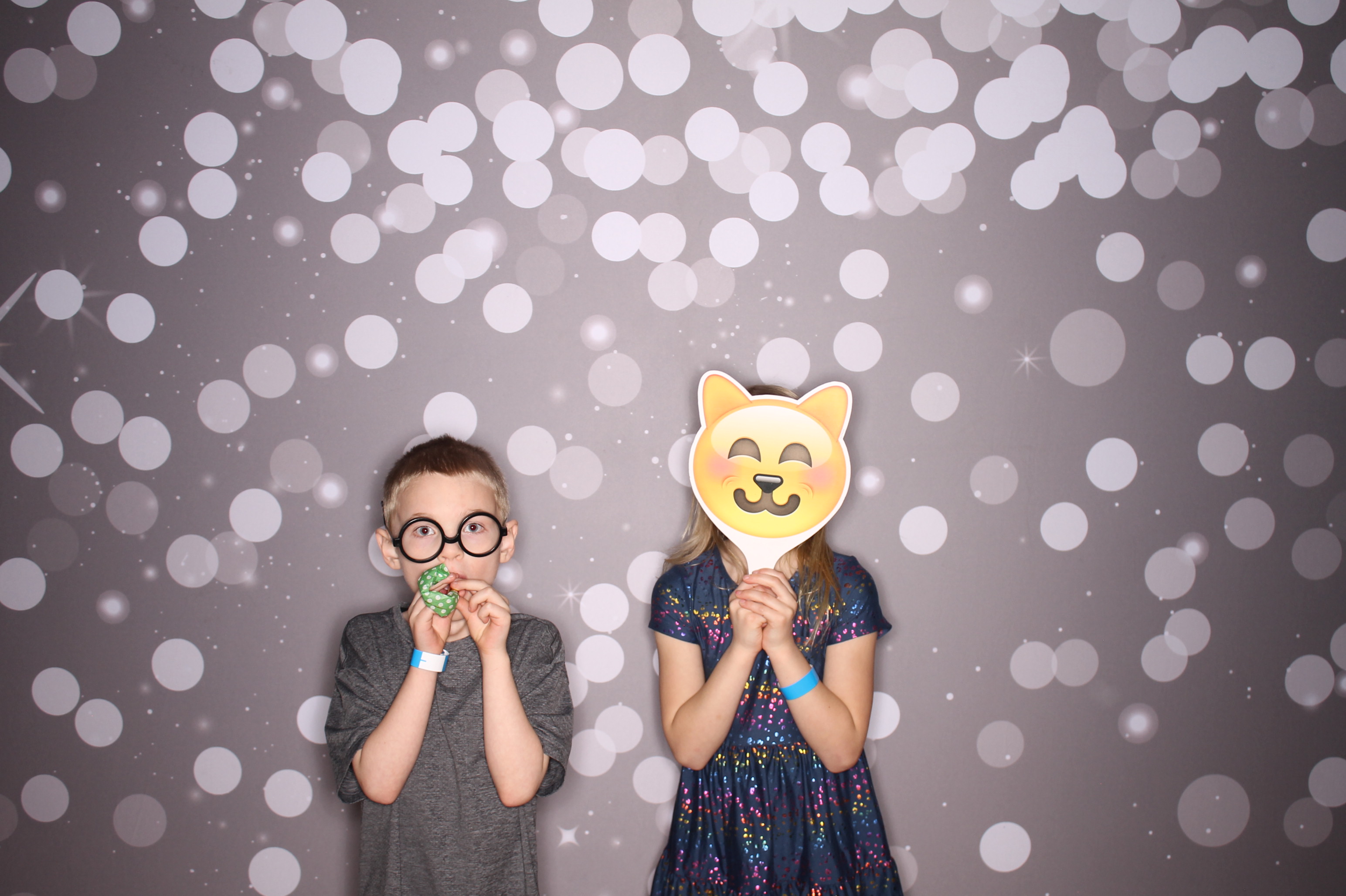 South Lebanon Elementary School Spring Frenzy | View more photos from the event at gallery.photoboothcincy.com/u/PhotoBoothCincy/South-Lebanon-Elementary-School-Spring-Frenzy
