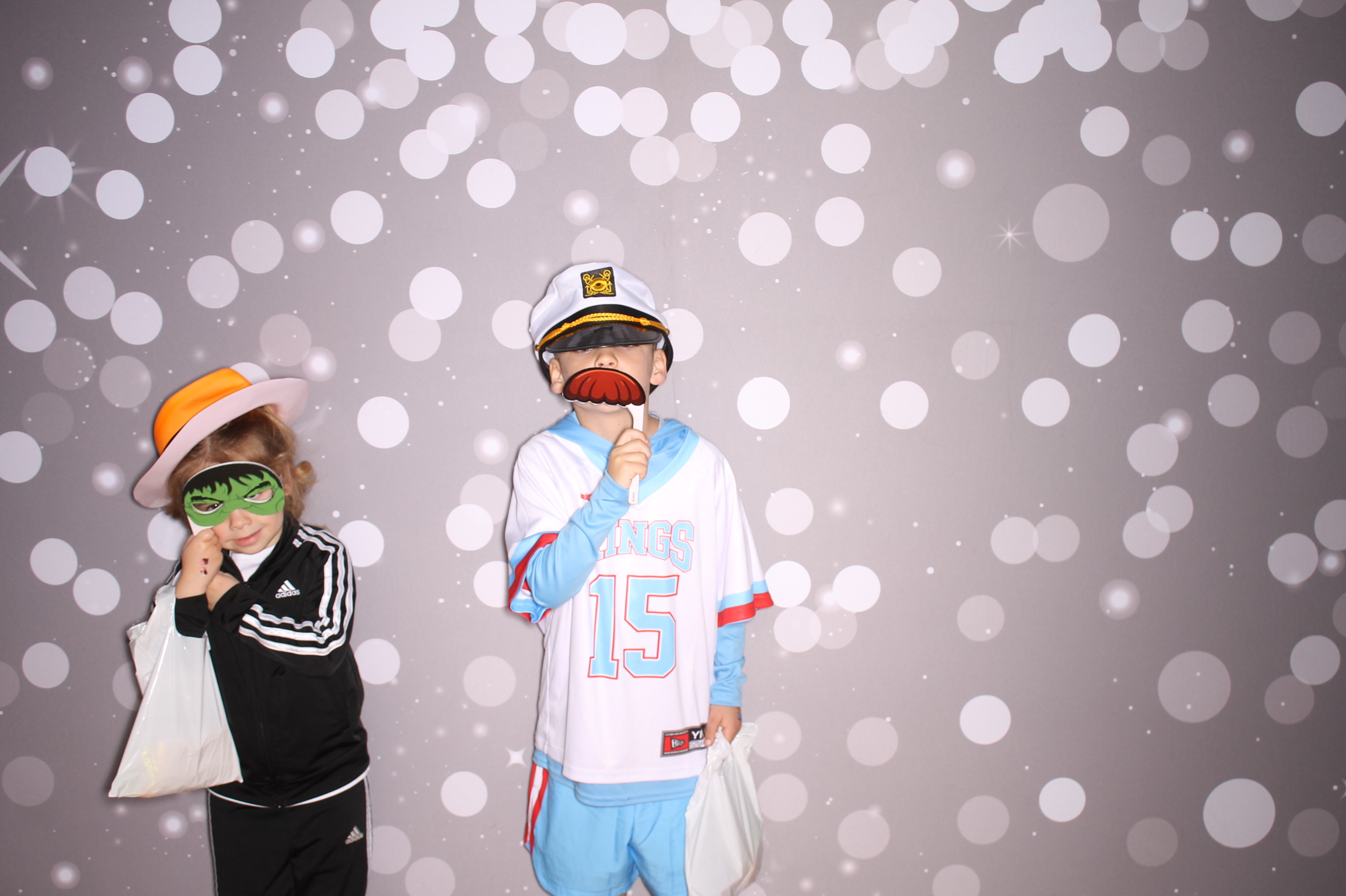 South Lebanon Elementary School Spring Frenzy | View more photos from the event at gallery.photoboothcincy.com/u/PhotoBoothCincy/South-Lebanon-Elementary-School-Spring-Frenzy