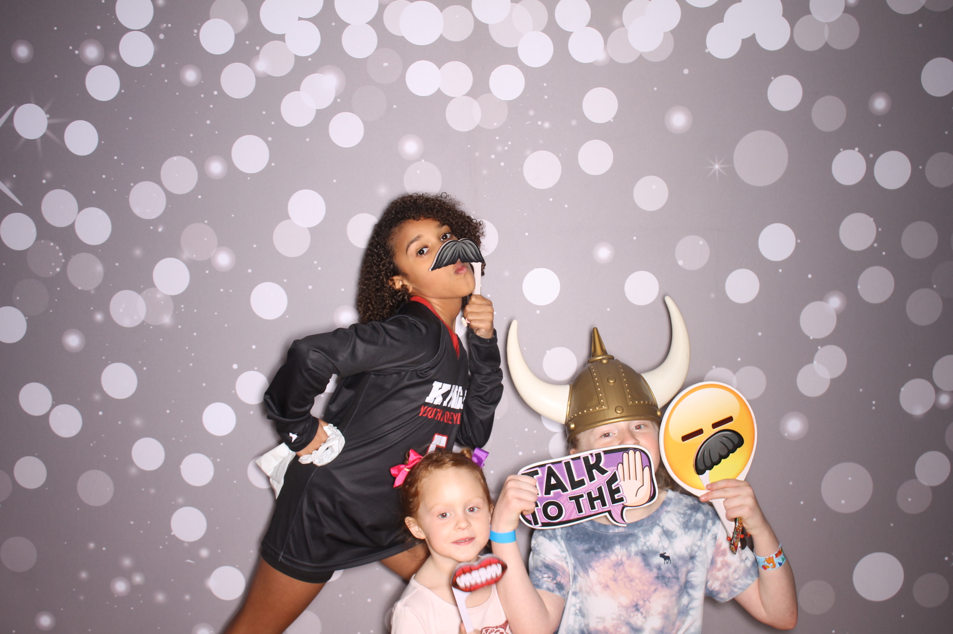 South Lebanon Elementary School Spring Frenzy | View more photos from the event at gallery.photoboothcincy.com/u/PhotoBoothCincy/South-Lebanon-Elementary-School-Spring-Frenzy