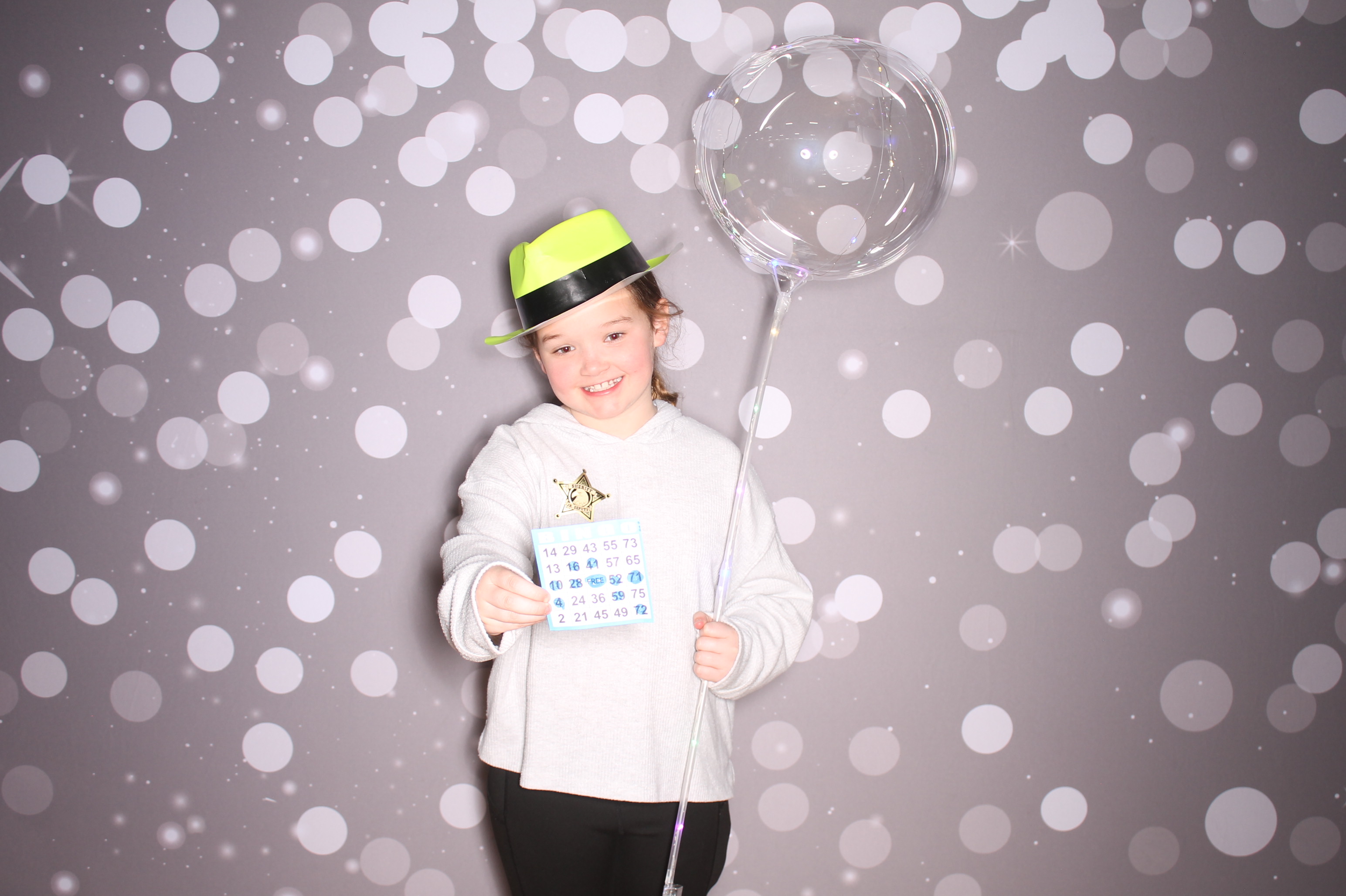 South Lebanon Elementary School Spring Frenzy | View more photos from the event at gallery.photoboothcincy.com/u/PhotoBoothCincy/South-Lebanon-Elementary-School-Spring-Frenzy