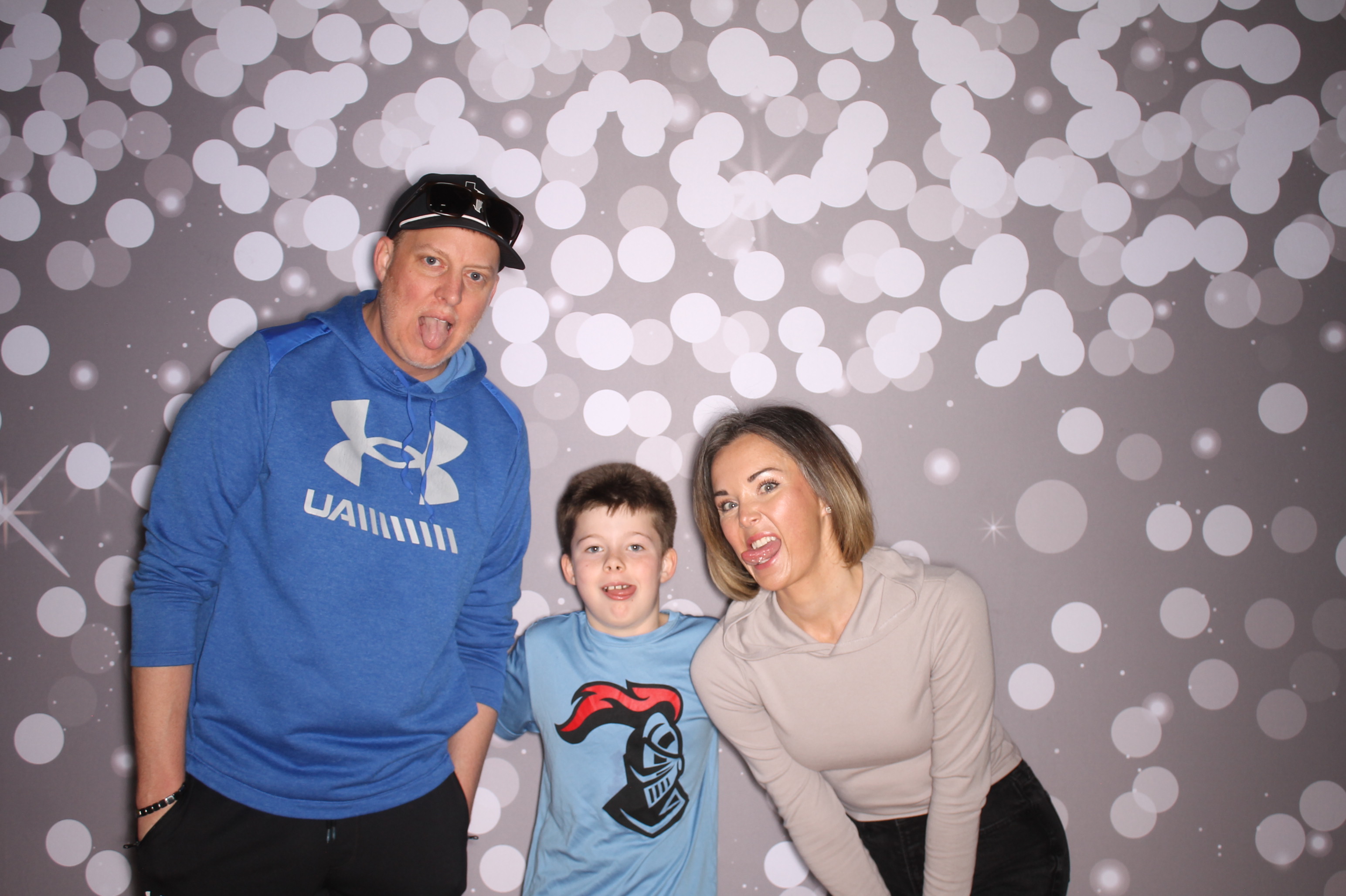South Lebanon Elementary School Spring Frenzy | View more photos from the event at gallery.photoboothcincy.com/u/PhotoBoothCincy/South-Lebanon-Elementary-School-Spring-Frenzy