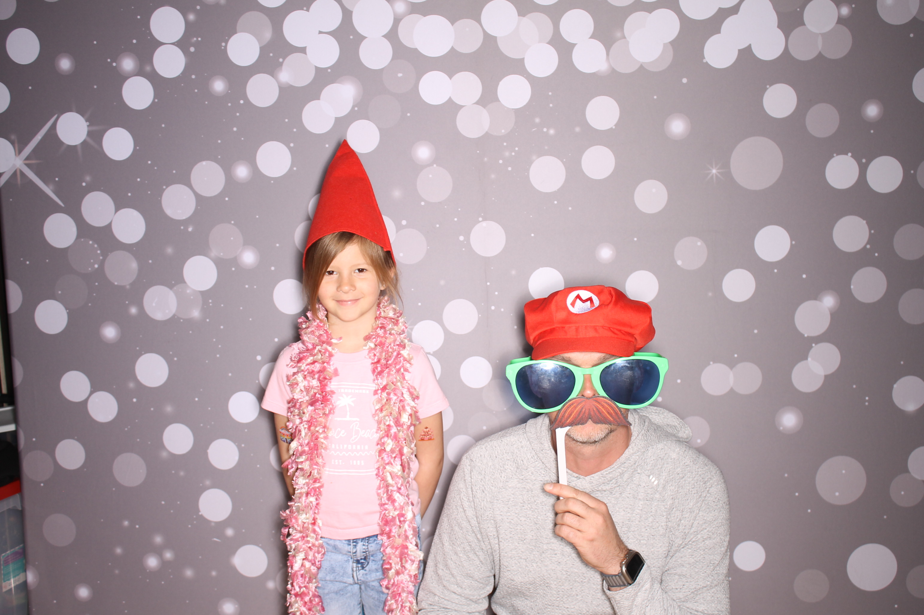 South Lebanon Elementary School Spring Frenzy | View more photos from the event at gallery.photoboothcincy.com/u/PhotoBoothCincy/South-Lebanon-Elementary-School-Spring-Frenzy