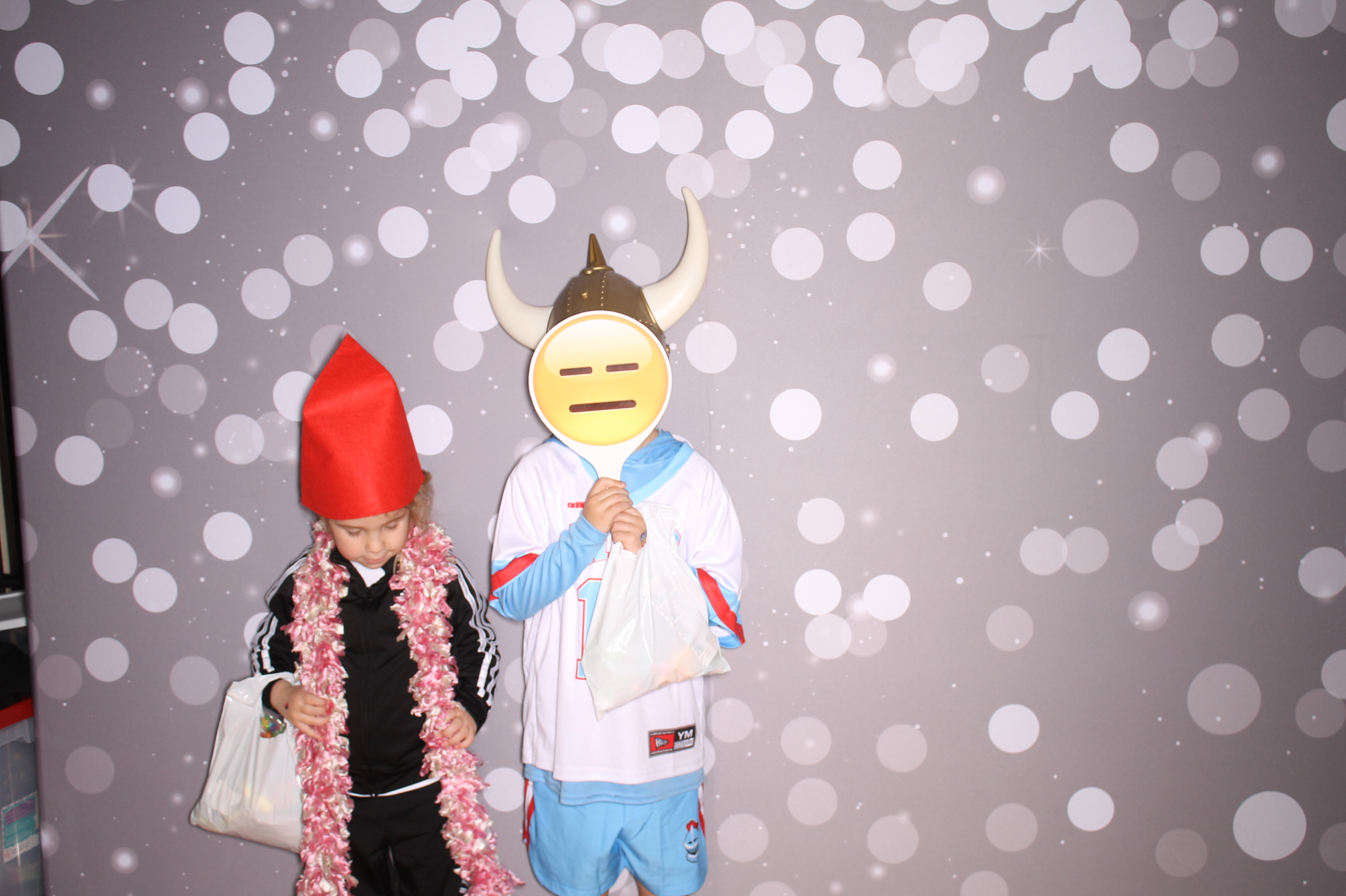 South Lebanon Elementary School Spring Frenzy | View more photos from the event at gallery.photoboothcincy.com/u/PhotoBoothCincy/South-Lebanon-Elementary-School-Spring-Frenzy