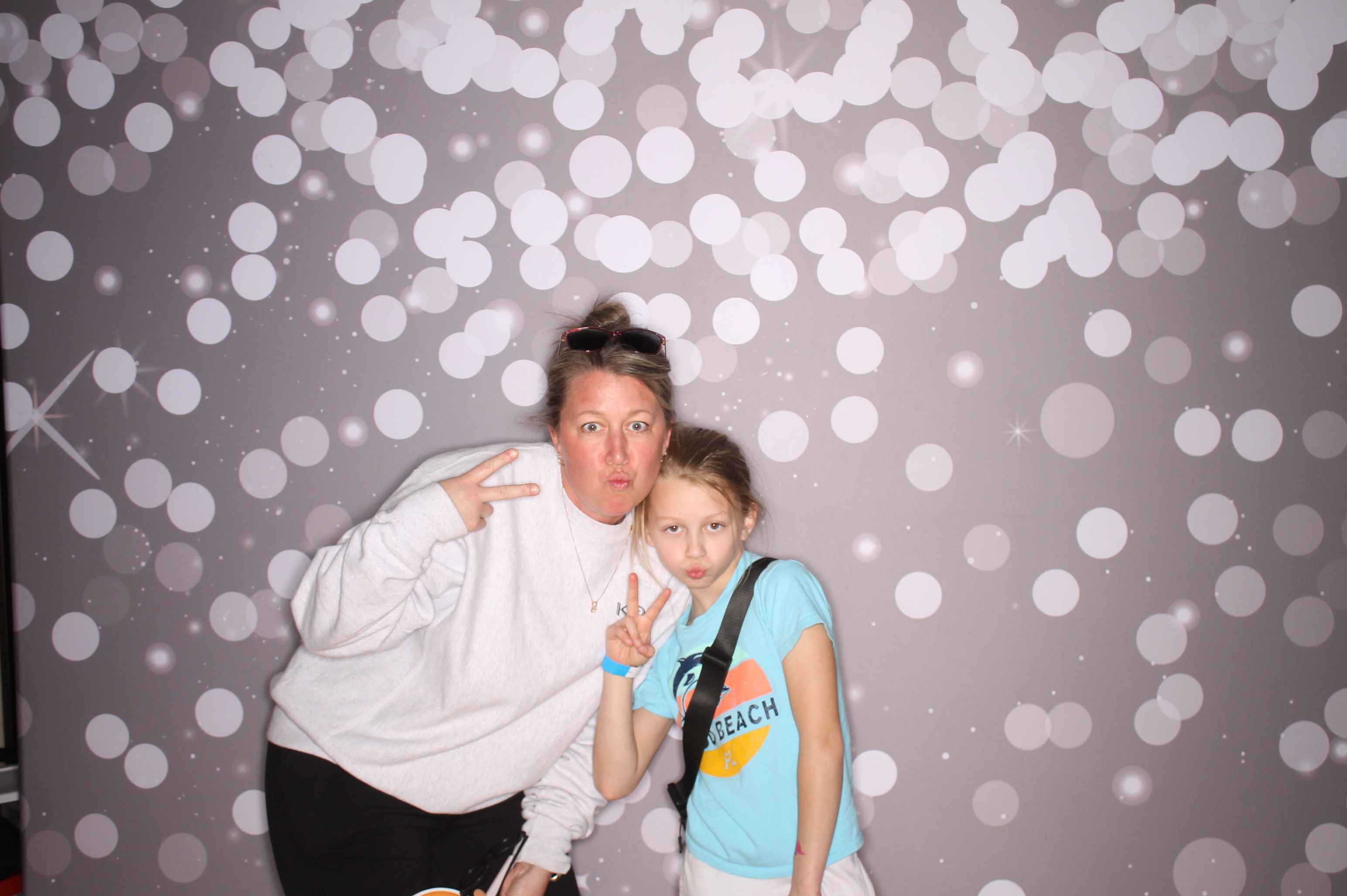 South Lebanon Elementary School Spring Frenzy | View more photos from the event at gallery.photoboothcincy.com/u/PhotoBoothCincy/South-Lebanon-Elementary-School-Spring-Frenzy