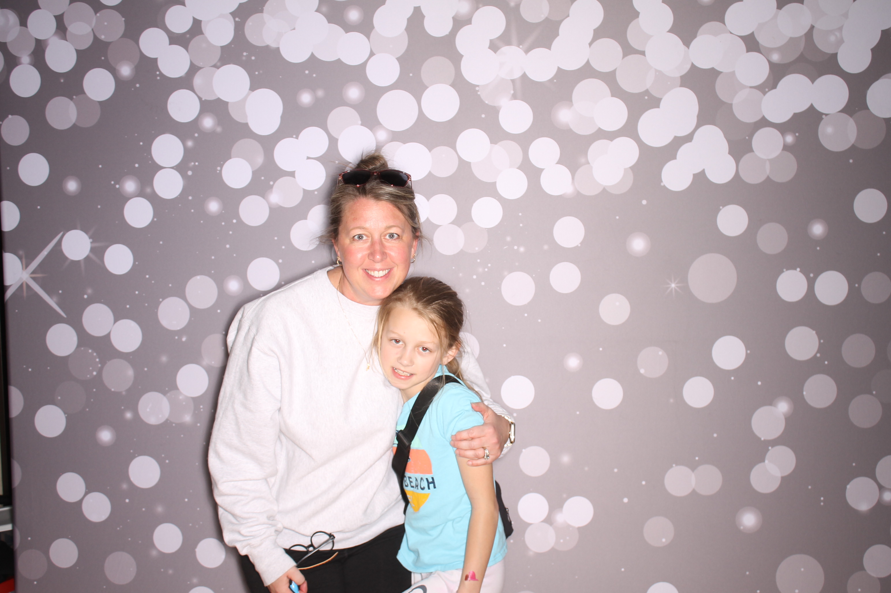 South Lebanon Elementary School Spring Frenzy | View more photos from the event at gallery.photoboothcincy.com/u/PhotoBoothCincy/South-Lebanon-Elementary-School-Spring-Frenzy