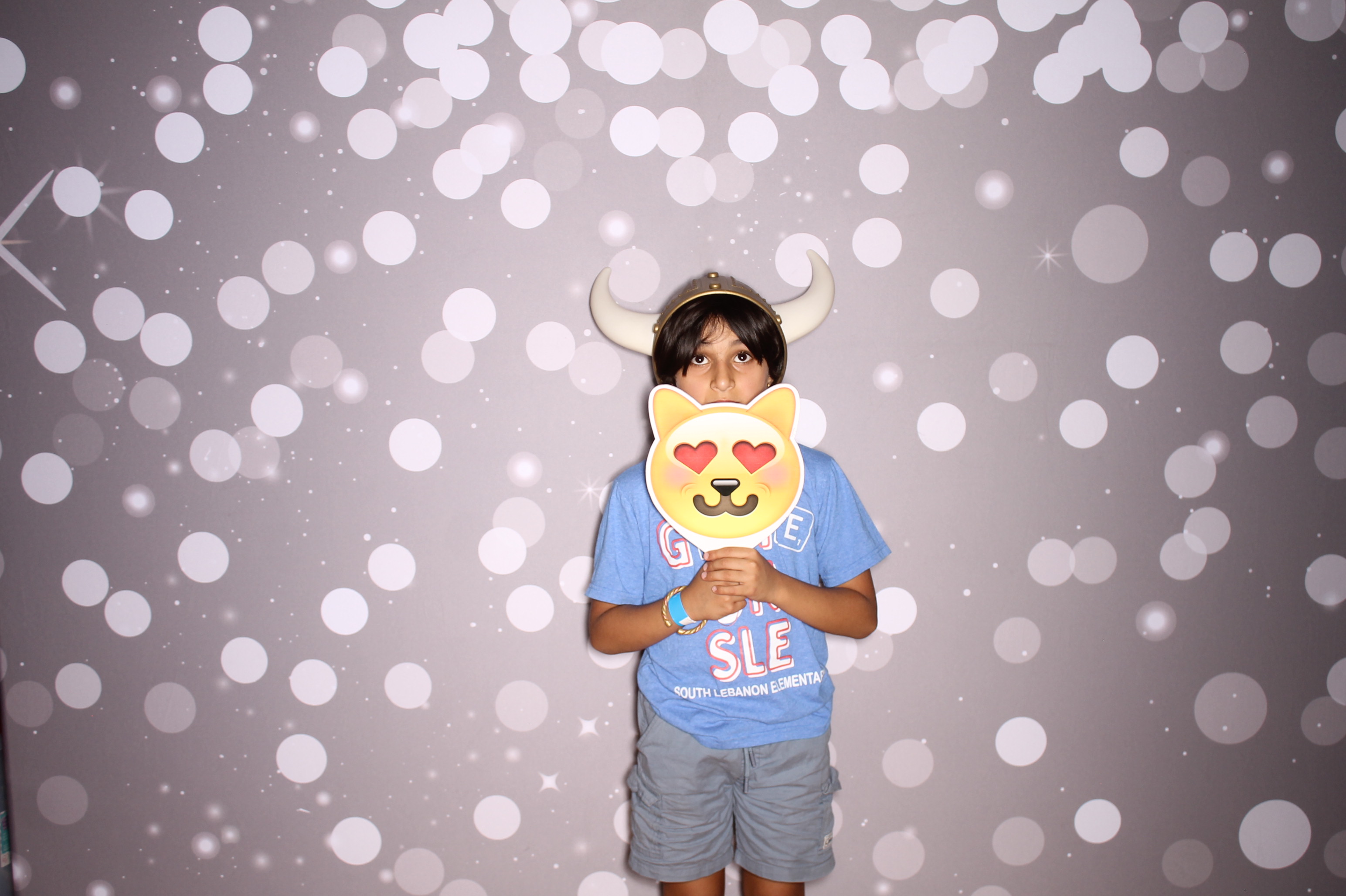 South Lebanon Elementary School Spring Frenzy | View more photos from the event at gallery.photoboothcincy.com/u/PhotoBoothCincy/South-Lebanon-Elementary-School-Spring-Frenzy