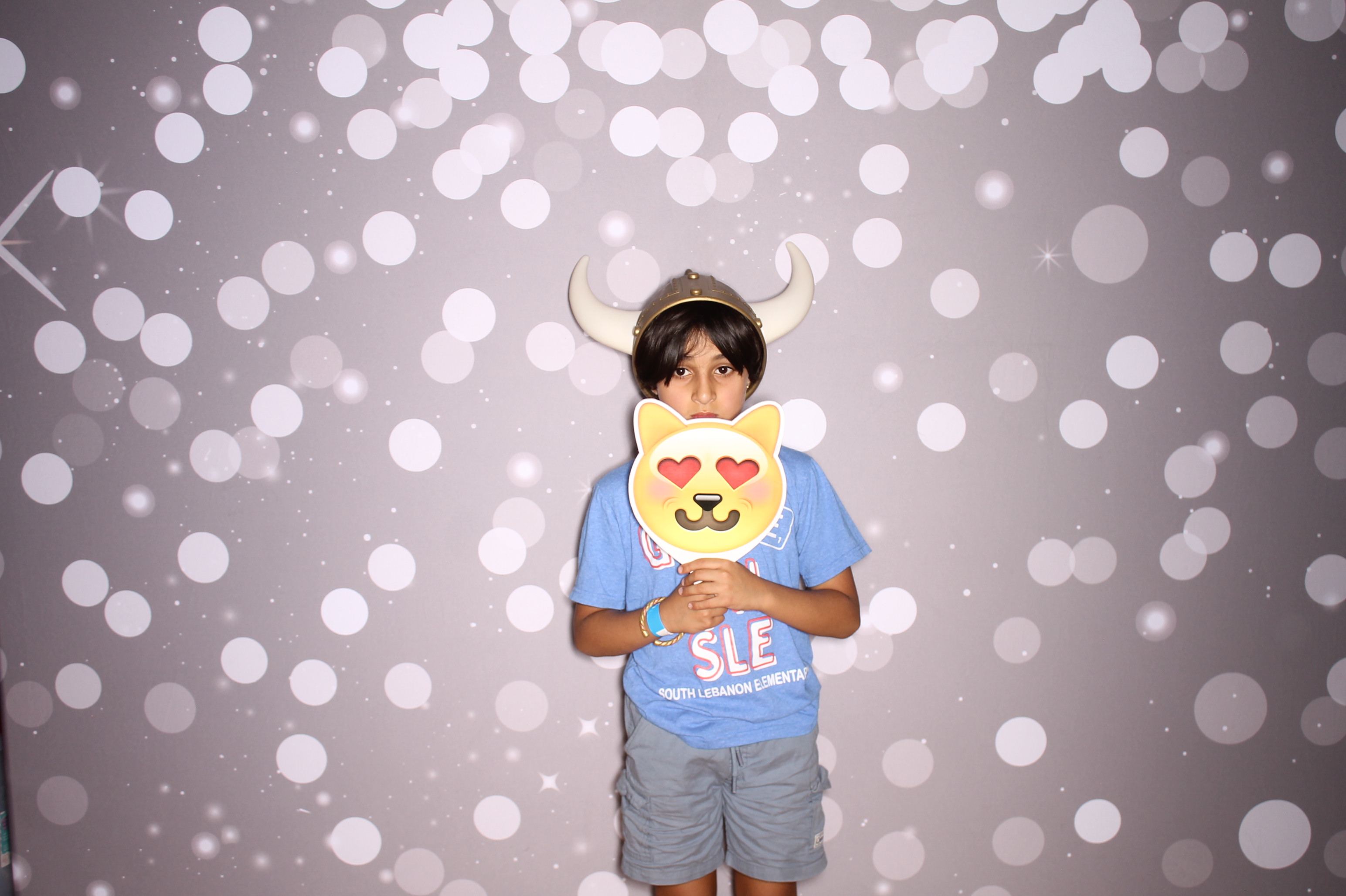 South Lebanon Elementary School Spring Frenzy | View more photos from the event at gallery.photoboothcincy.com/u/PhotoBoothCincy/South-Lebanon-Elementary-School-Spring-Frenzy
