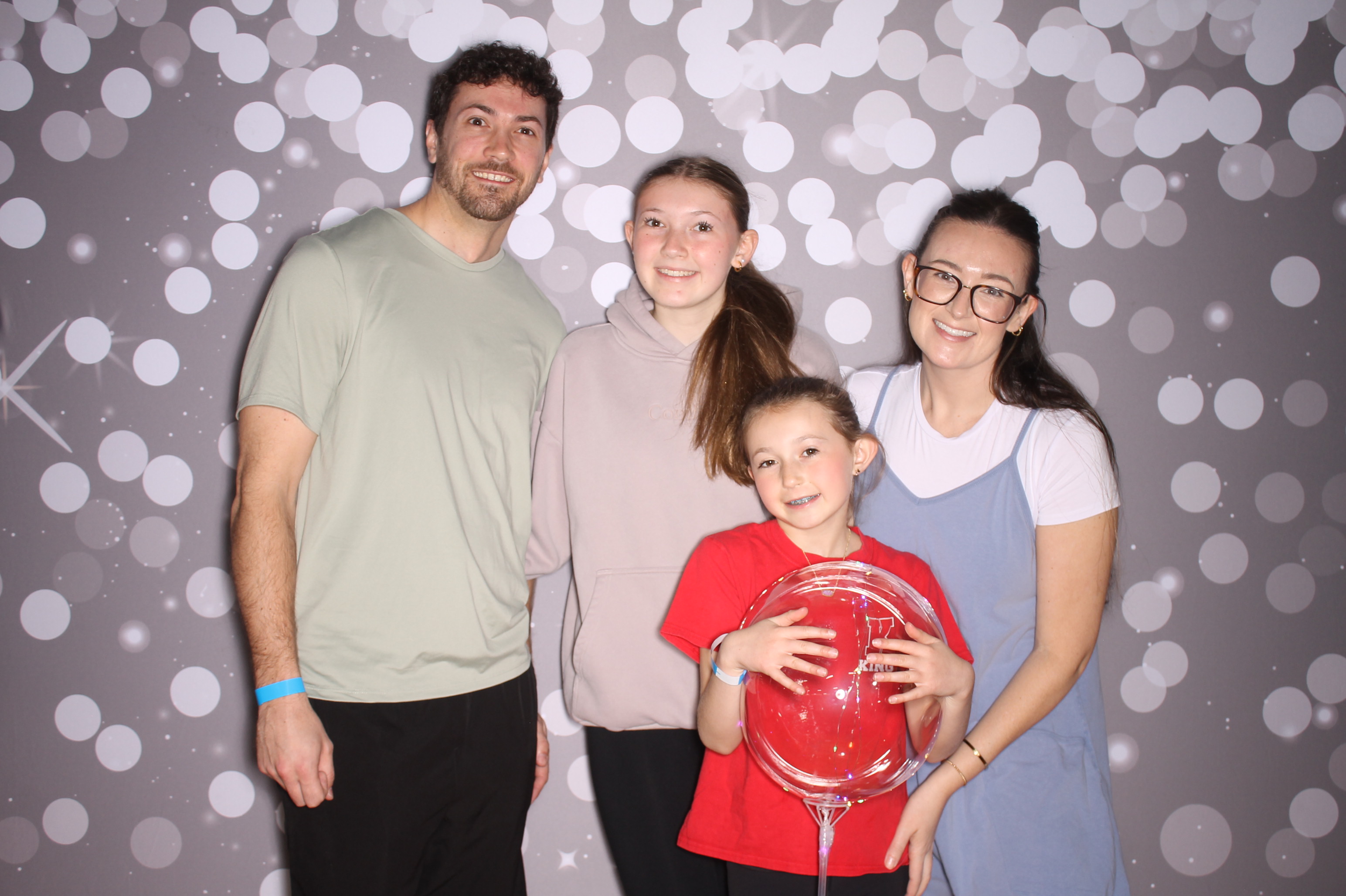 South Lebanon Elementary School Spring Frenzy | View more photos from the event at gallery.photoboothcincy.com/u/PhotoBoothCincy/South-Lebanon-Elementary-School-Spring-Frenzy