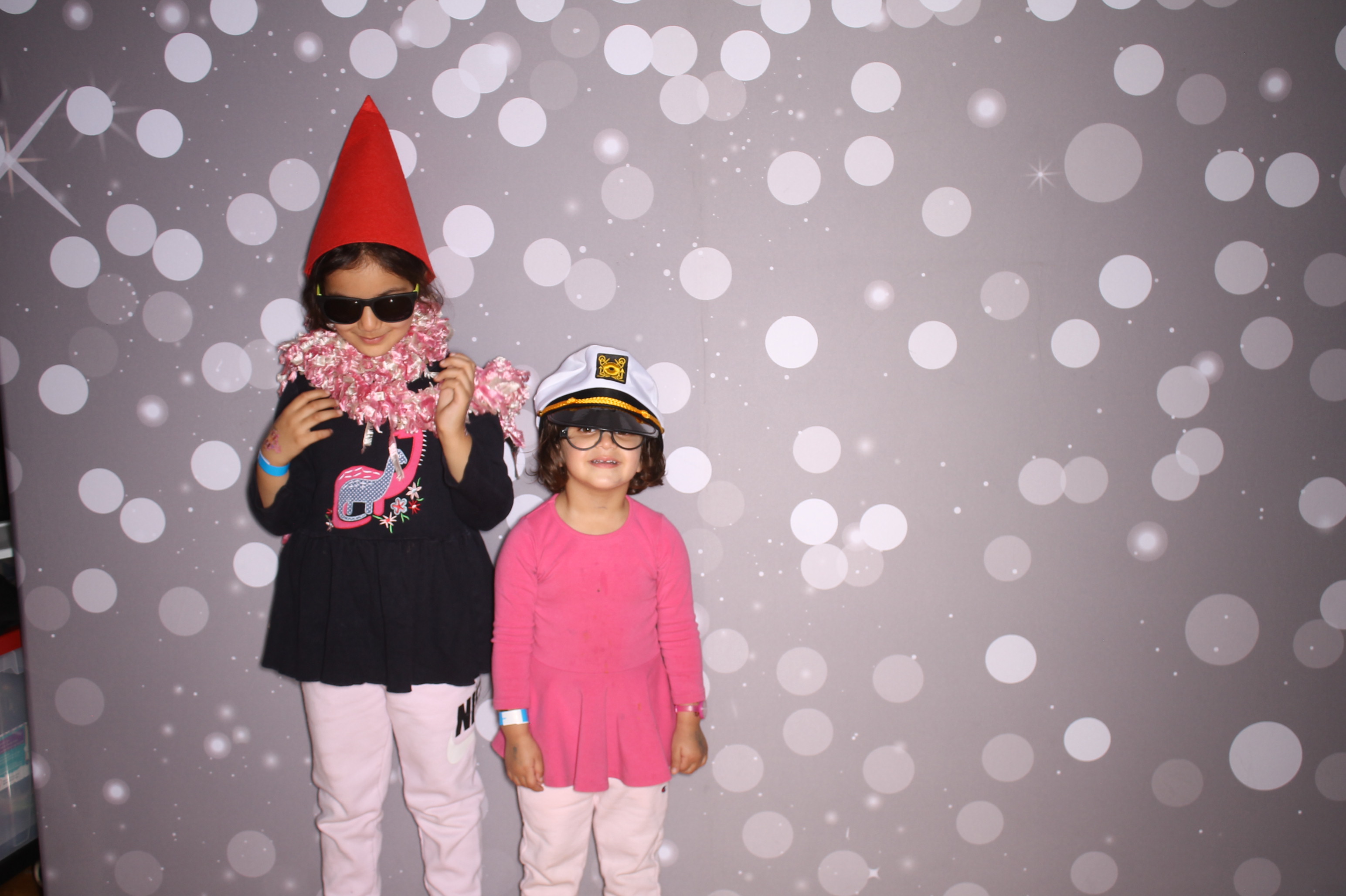 South Lebanon Elementary School Spring Frenzy | View more photos from the event at gallery.photoboothcincy.com/u/PhotoBoothCincy/South-Lebanon-Elementary-School-Spring-Frenzy
