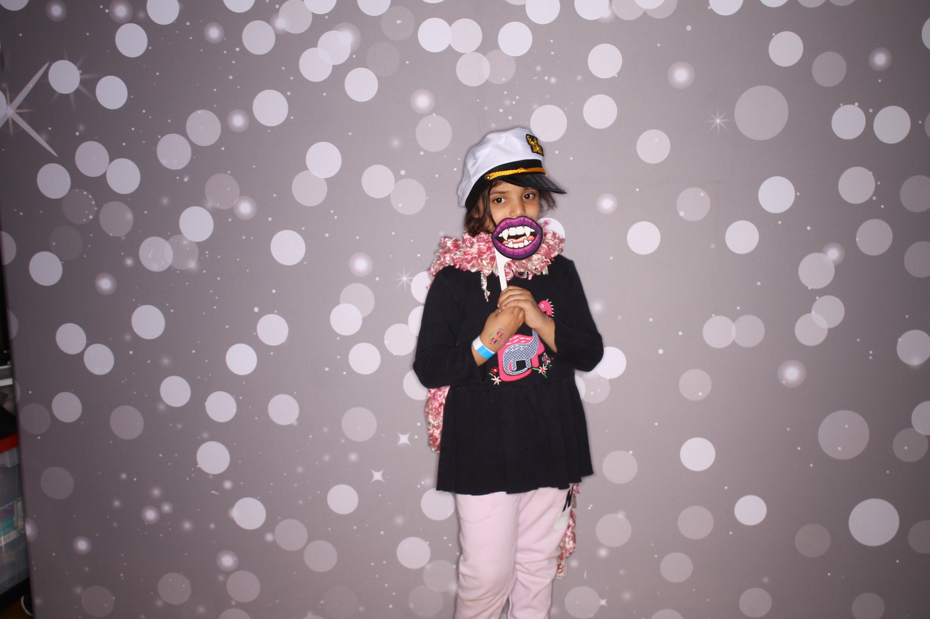 South Lebanon Elementary School Spring Frenzy | View more photos from the event at gallery.photoboothcincy.com/u/PhotoBoothCincy/South-Lebanon-Elementary-School-Spring-Frenzy