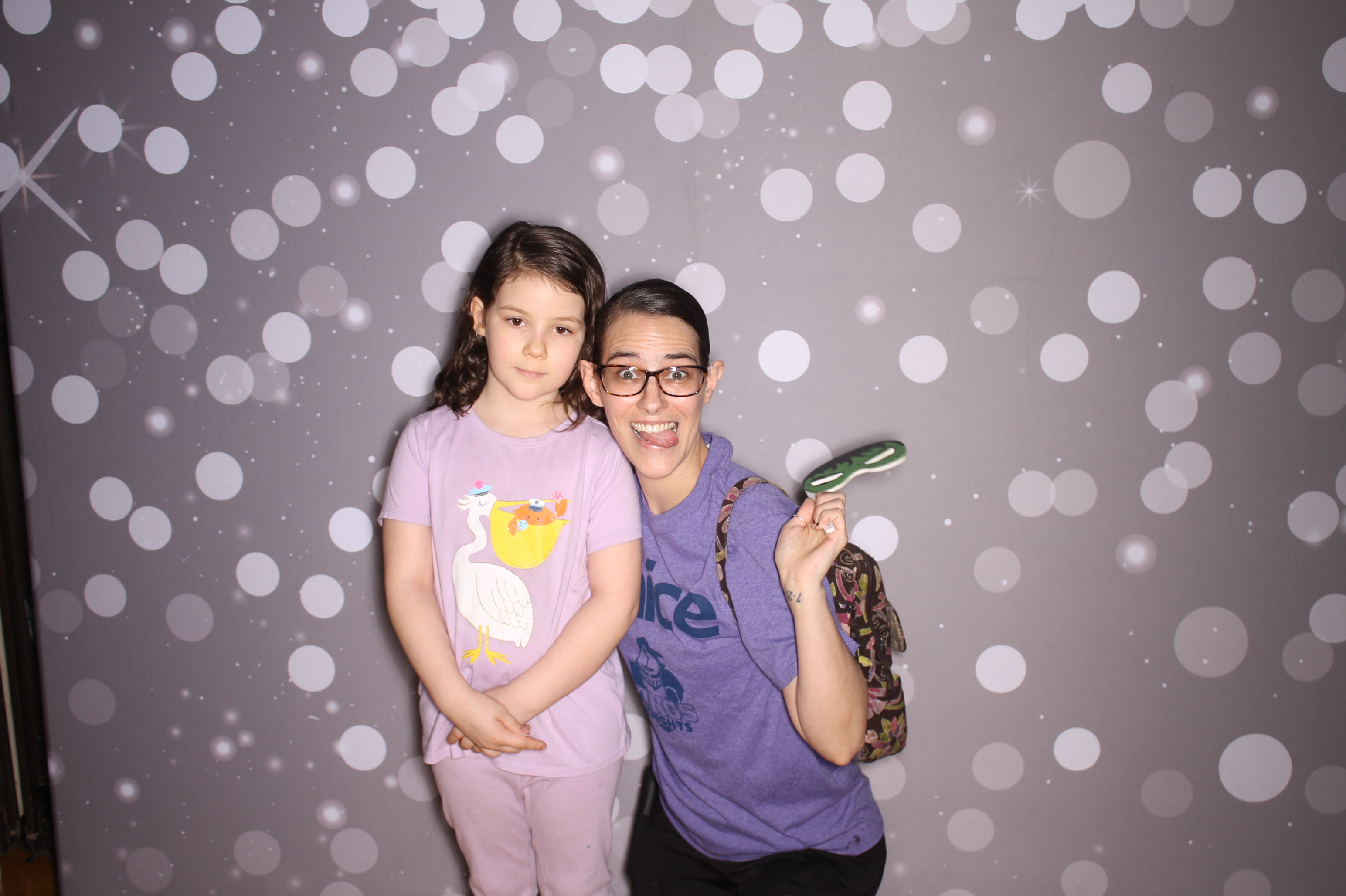 South Lebanon Elementary School Spring Frenzy | View more photos from the event at gallery.photoboothcincy.com/u/PhotoBoothCincy/South-Lebanon-Elementary-School-Spring-Frenzy