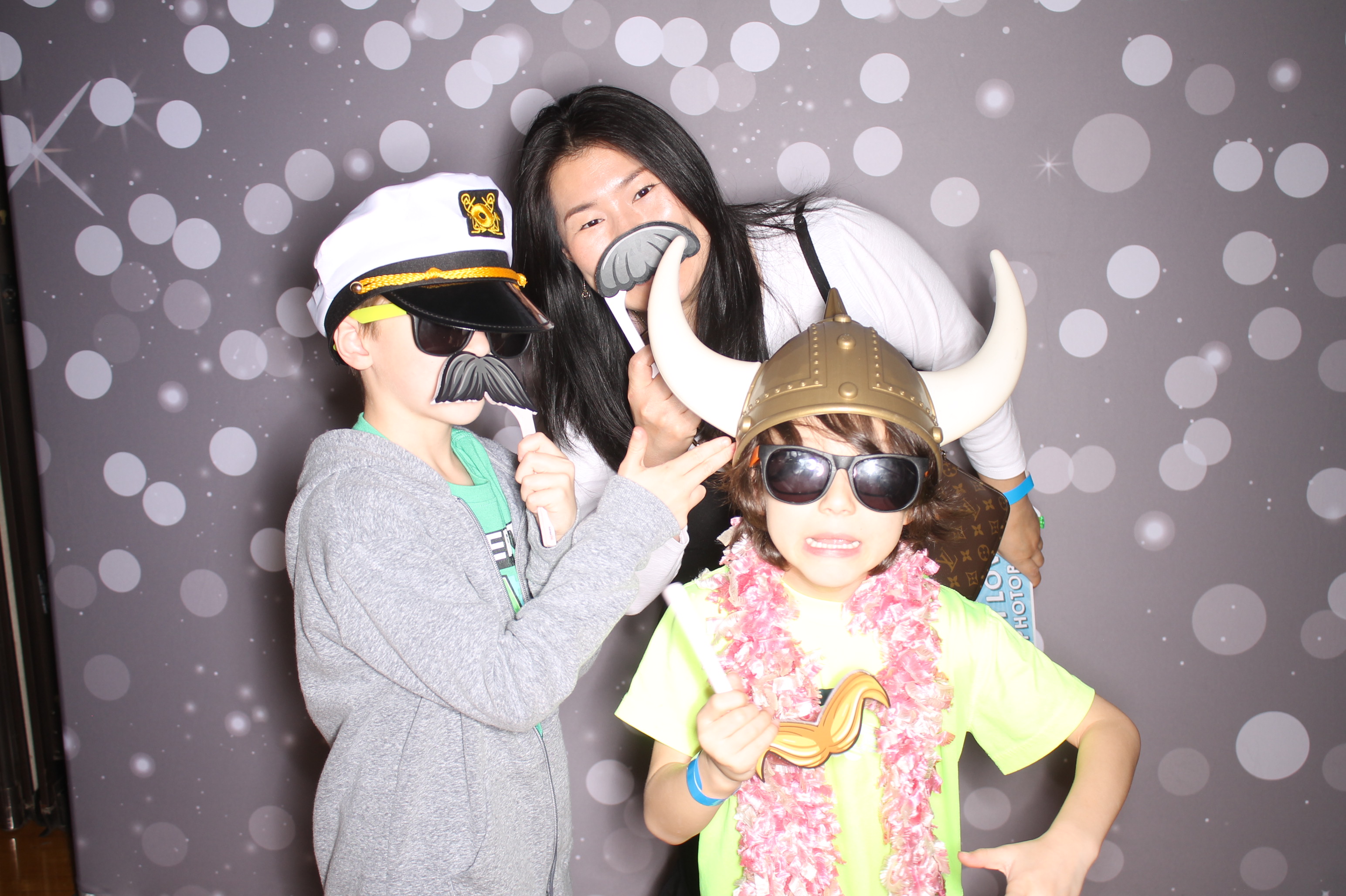 South Lebanon Elementary School Spring Frenzy | View more photos from the event at gallery.photoboothcincy.com/u/PhotoBoothCincy/South-Lebanon-Elementary-School-Spring-Frenzy