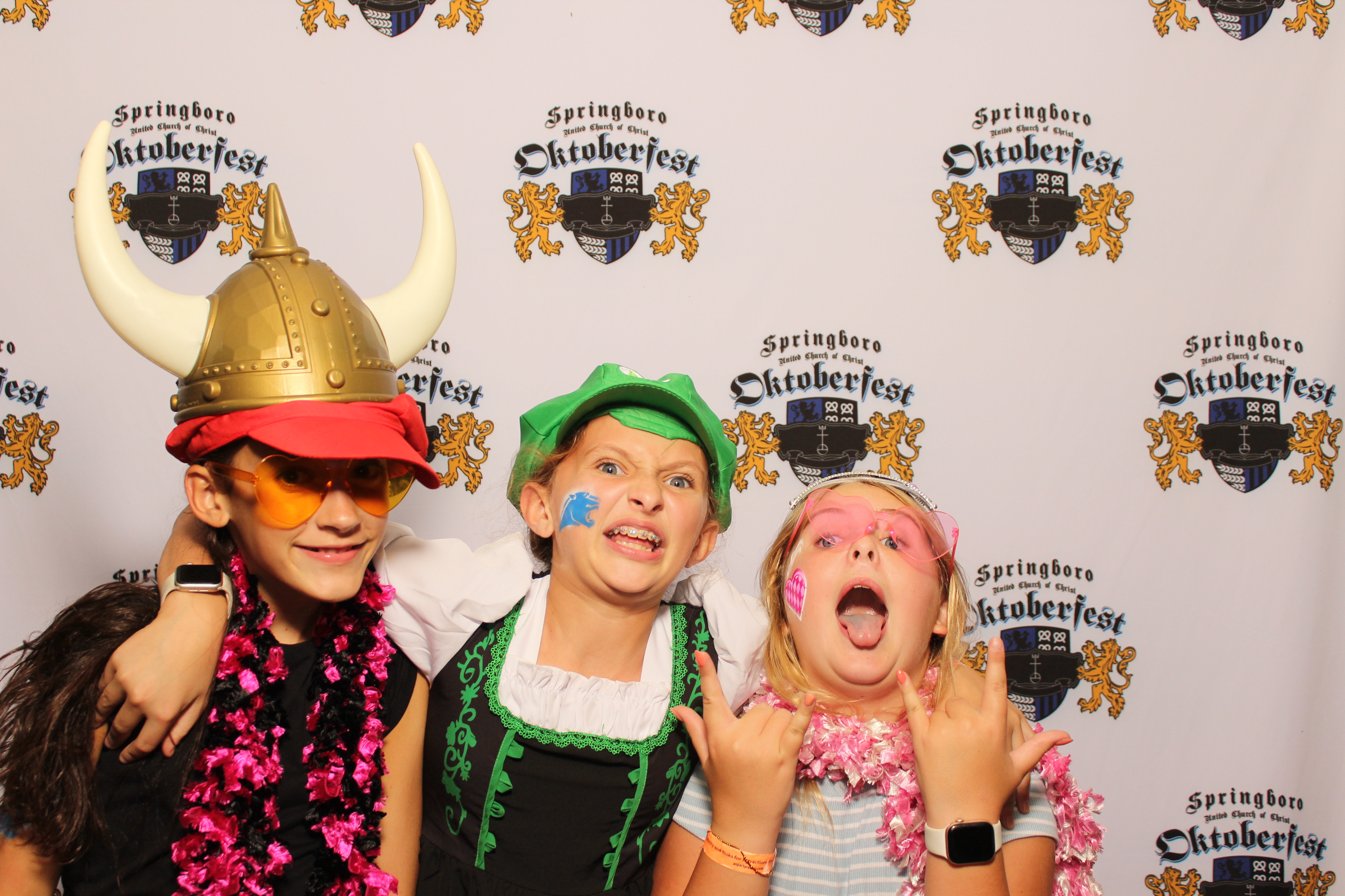 Springboro United Church of Christ Oktoberfest (Friday) | View more photos from the event at v1.boothgallery.com/u/PhotoBoothCincy/Springboro-United-Church-of-Christ-Oktoberfest-Friday