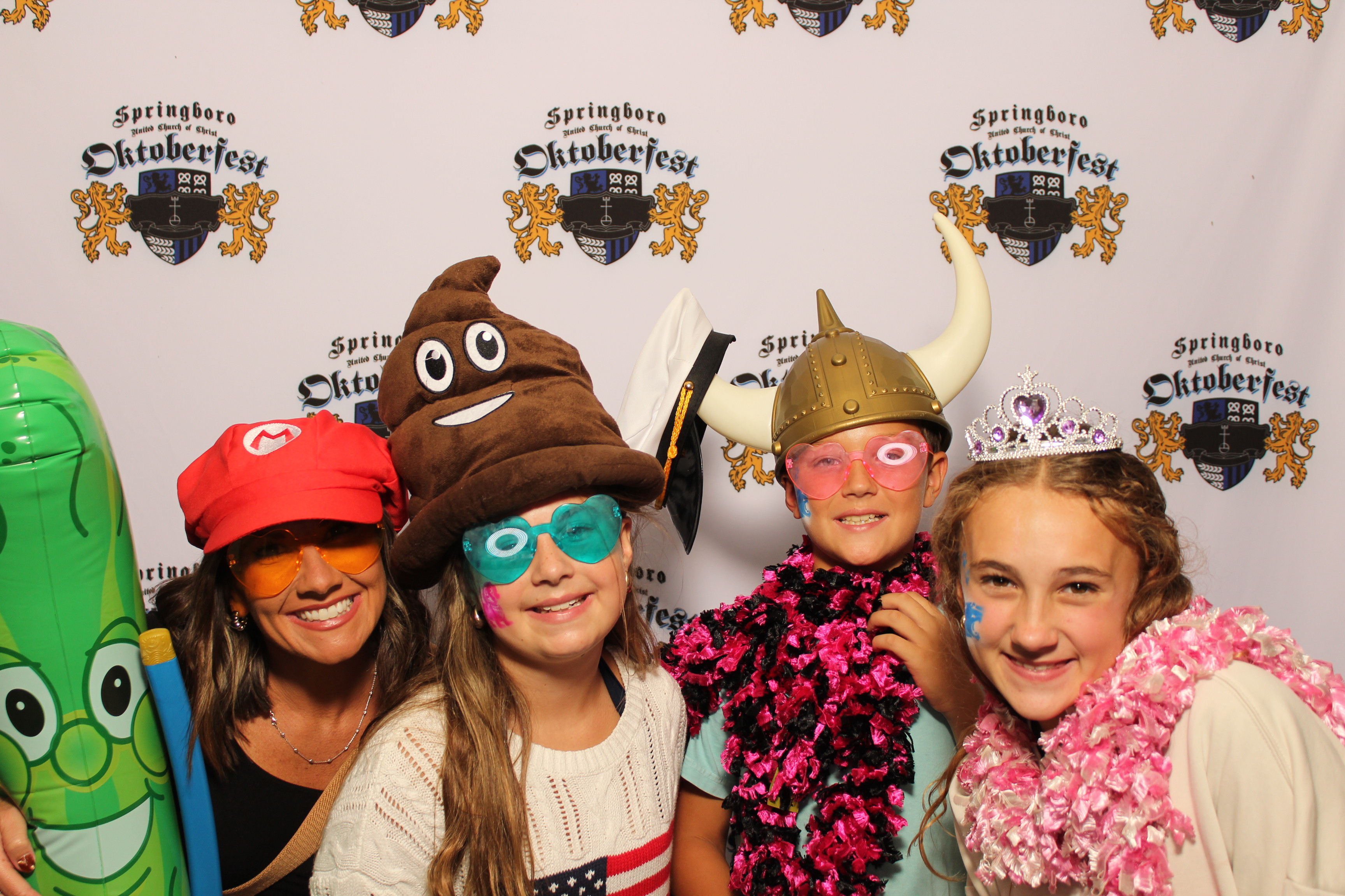 Springboro United Church of Christ Oktoberfest (Friday) | View more photos from the event at gallery.photoboothcincy.com/u/PhotoBoothCincy/Springboro-United-Church-of-Christ-Oktoberfest-Friday