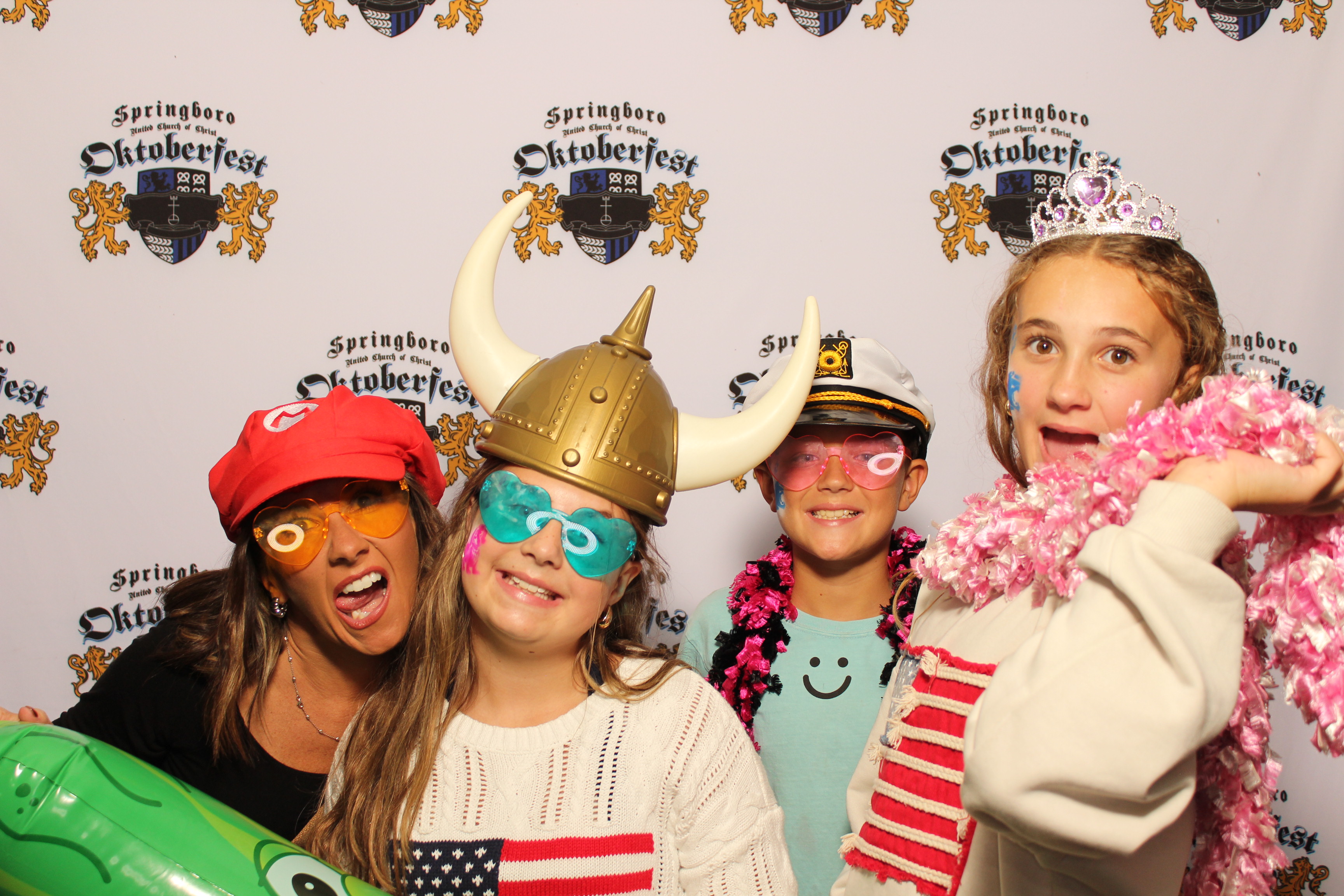 Springboro United Church of Christ Oktoberfest (Friday) | View more photos from the event at v1.boothgallery.com/u/PhotoBoothCincy/Springboro-United-Church-of-Christ-Oktoberfest-Friday