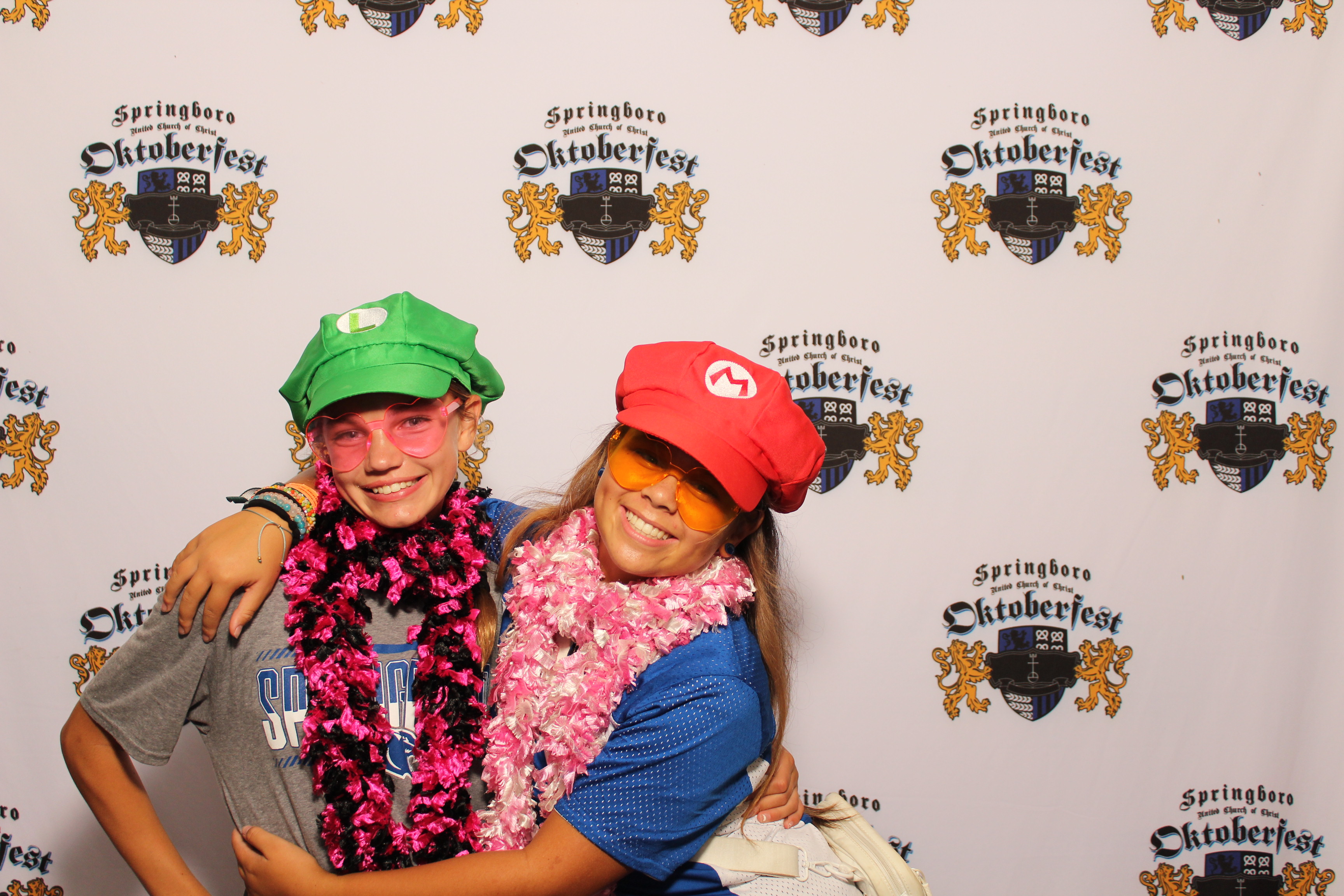 Springboro United Church of Christ Oktoberfest (Friday) | View more photos from the event at gallery.photoboothcincy.com/u/PhotoBoothCincy/Springboro-United-Church-of-Christ-Oktoberfest-Friday