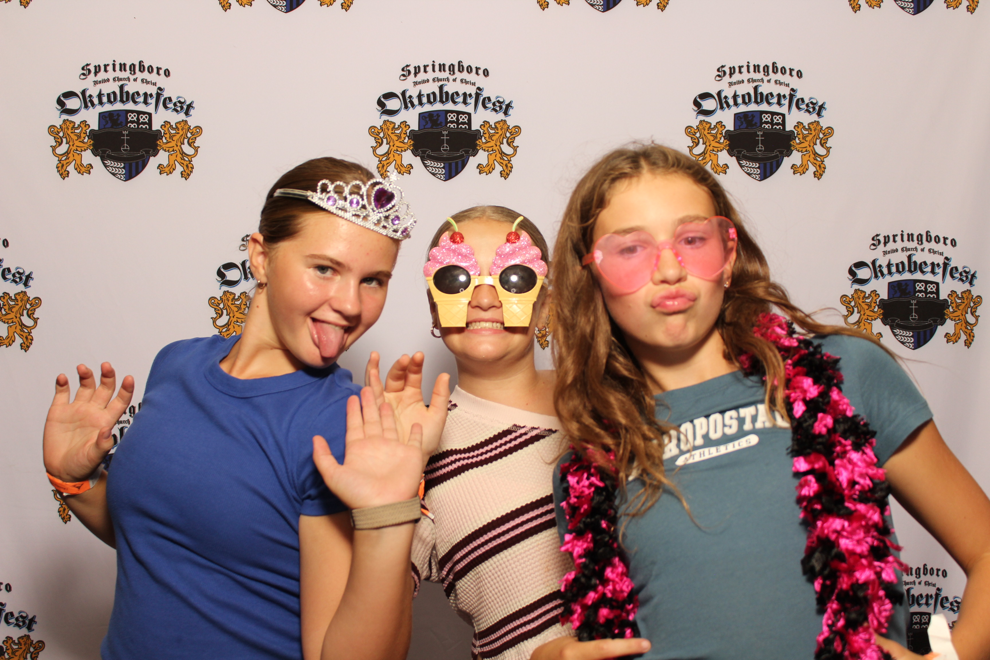 Springboro United Church of Christ Oktoberfest (Friday) | View more photos from the event at v1.boothgallery.com/u/PhotoBoothCincy/Springboro-United-Church-of-Christ-Oktoberfest-Friday