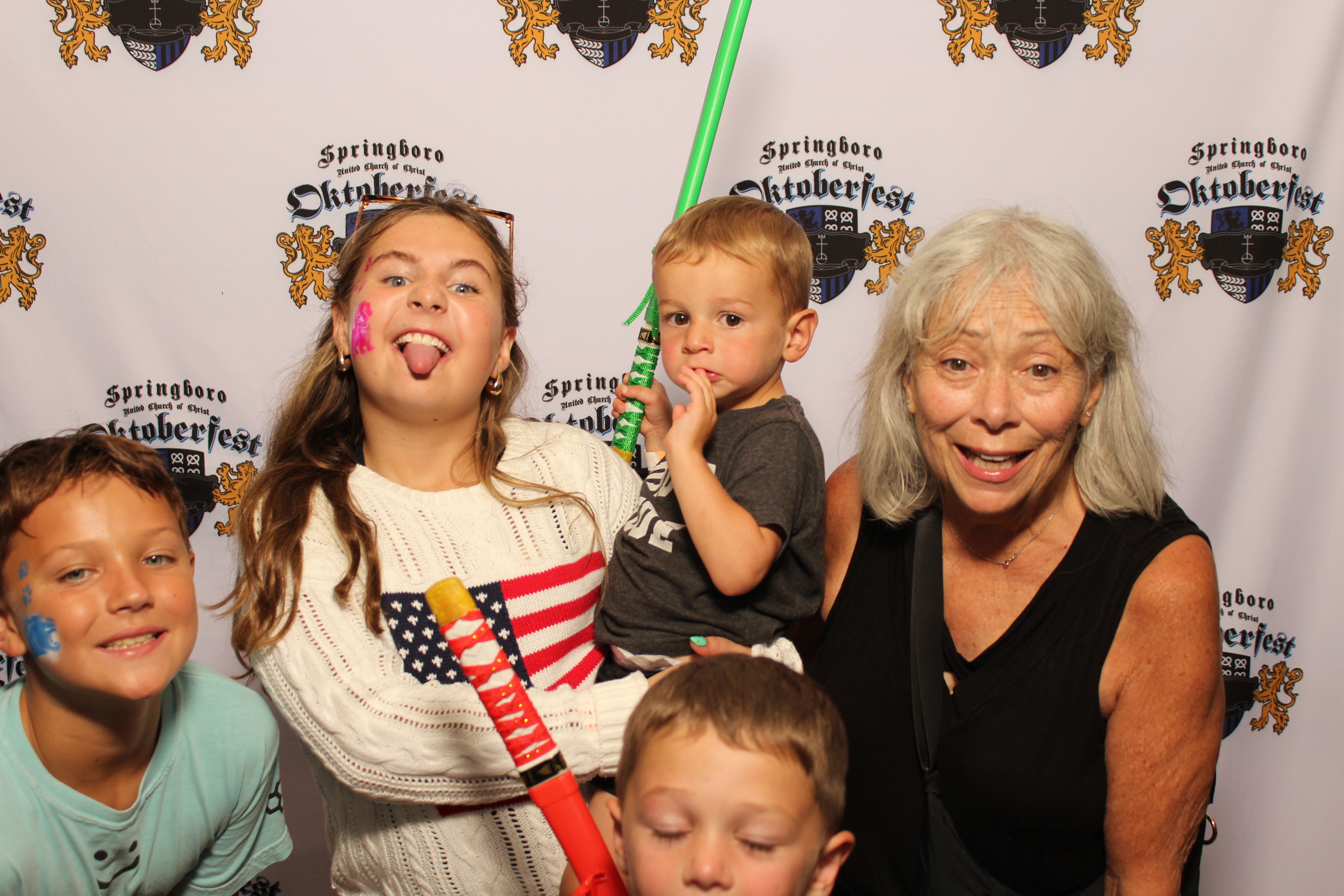 Springboro United Church of Christ Oktoberfest (Friday) | View more photos from the event at v1.boothgallery.com/u/PhotoBoothCincy/Springboro-United-Church-of-Christ-Oktoberfest-Friday