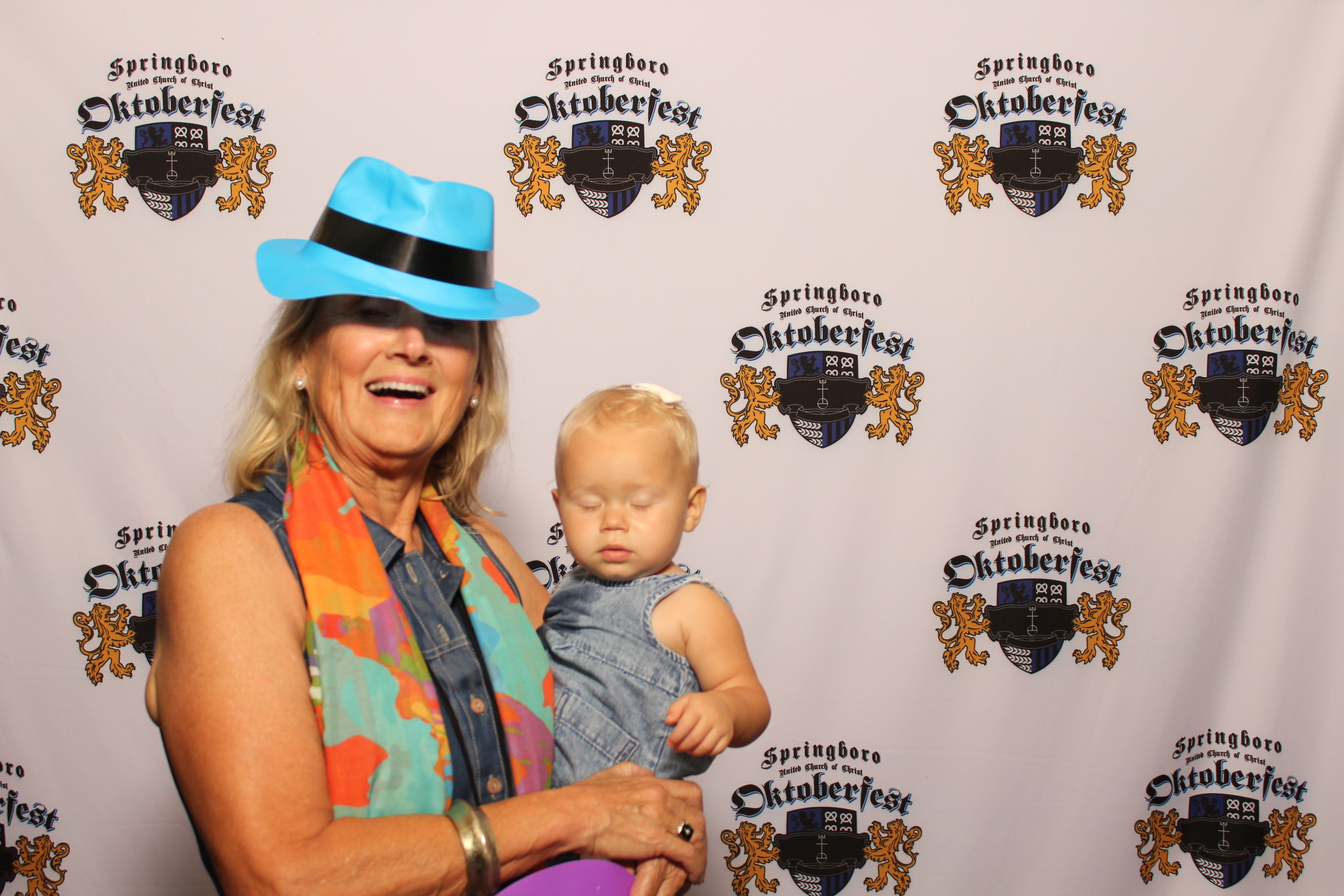 Springboro United Church of Christ Oktoberfest (Friday) | View more photos from the event at v1.boothgallery.com/u/PhotoBoothCincy/Springboro-United-Church-of-Christ-Oktoberfest-Friday
