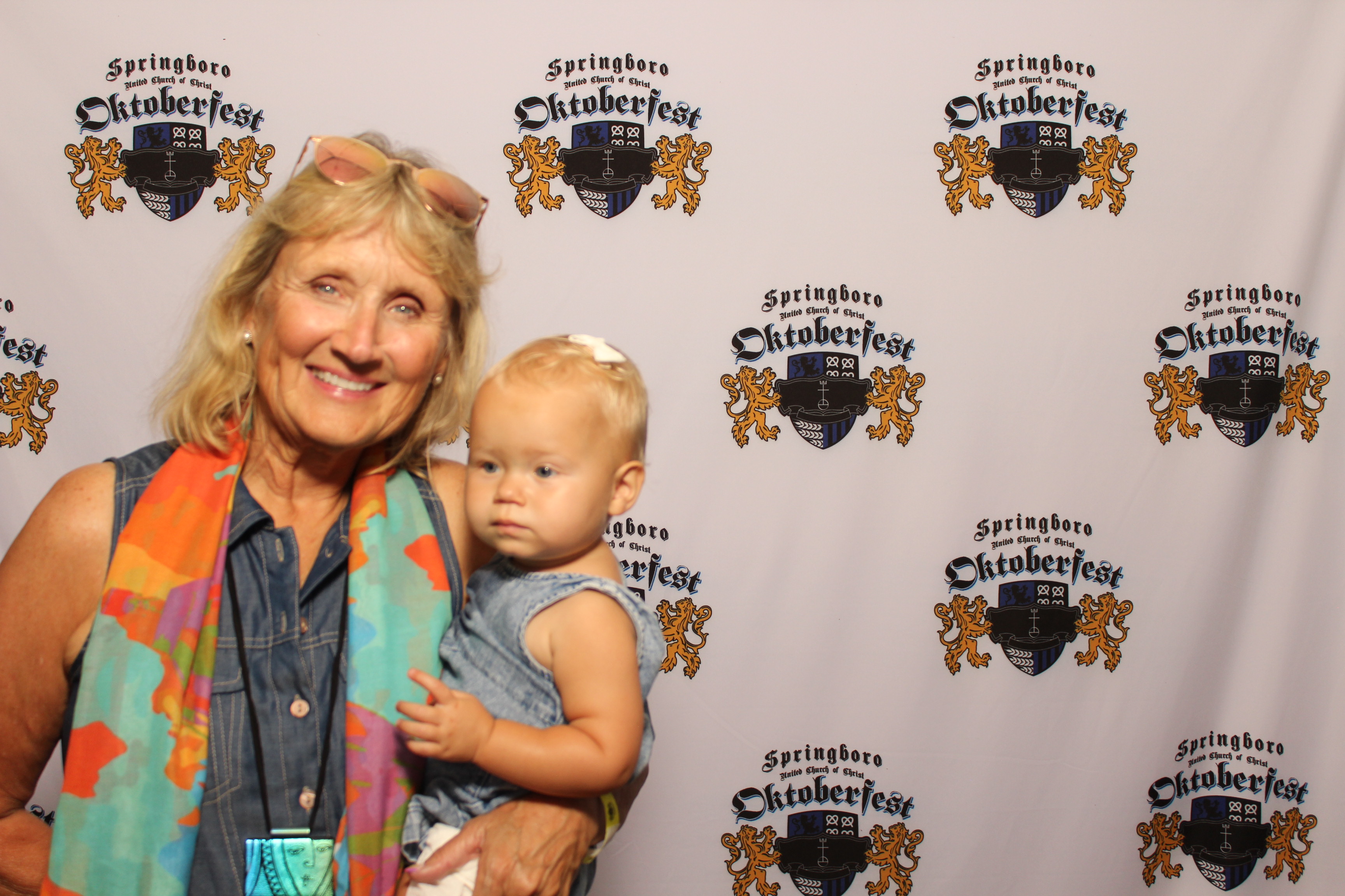 Springboro United Church of Christ Oktoberfest (Friday) | View more photos from the event at gallery.photoboothcincy.com/u/PhotoBoothCincy/Springboro-United-Church-of-Christ-Oktoberfest-Friday