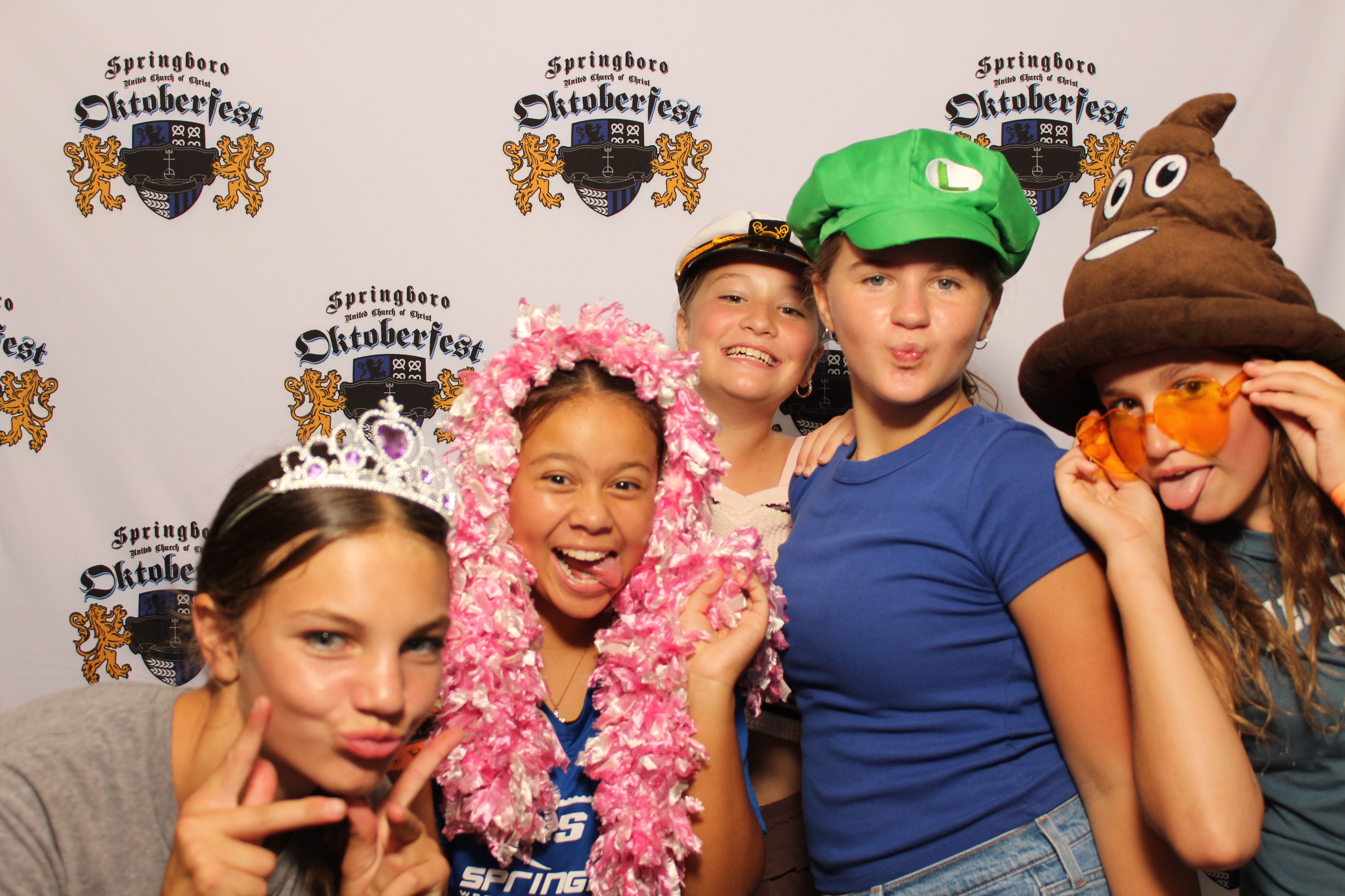 Springboro United Church of Christ Oktoberfest (Friday) | View more photos from the event at gallery.photoboothcincy.com/u/PhotoBoothCincy/Springboro-United-Church-of-Christ-Oktoberfest-Friday