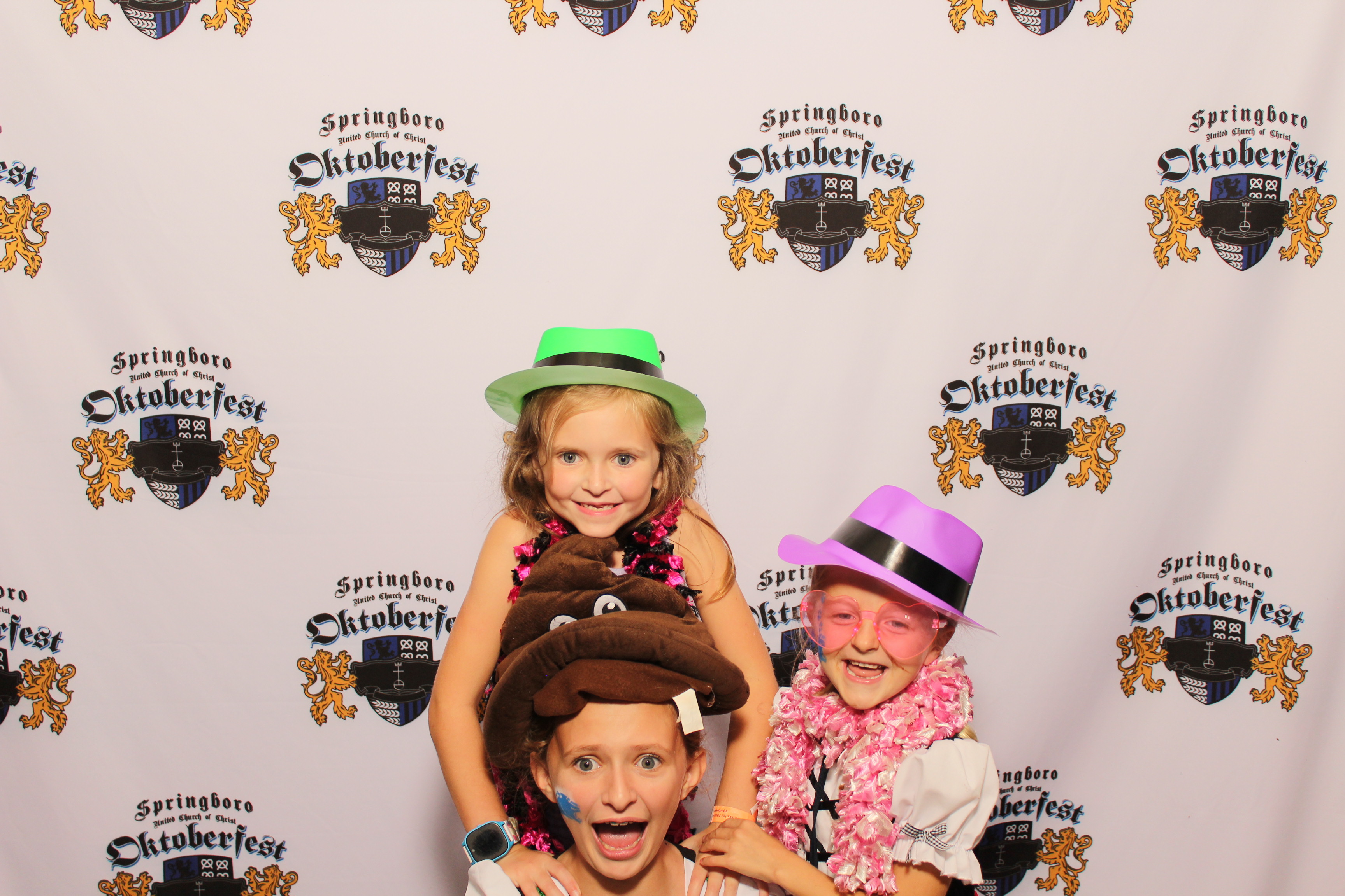 Springboro United Church of Christ Oktoberfest (Friday) | View more photos from the event at v1.boothgallery.com/u/PhotoBoothCincy/Springboro-United-Church-of-Christ-Oktoberfest-Friday
