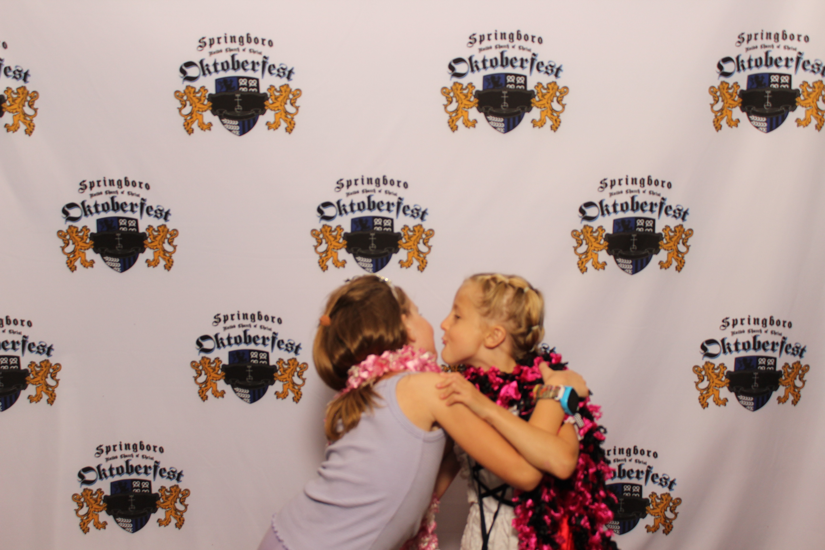 Springboro United Church of Christ Oktoberfest (Friday) | View more photos from the event at gallery.photoboothcincy.com/u/PhotoBoothCincy/Springboro-United-Church-of-Christ-Oktoberfest-Friday
