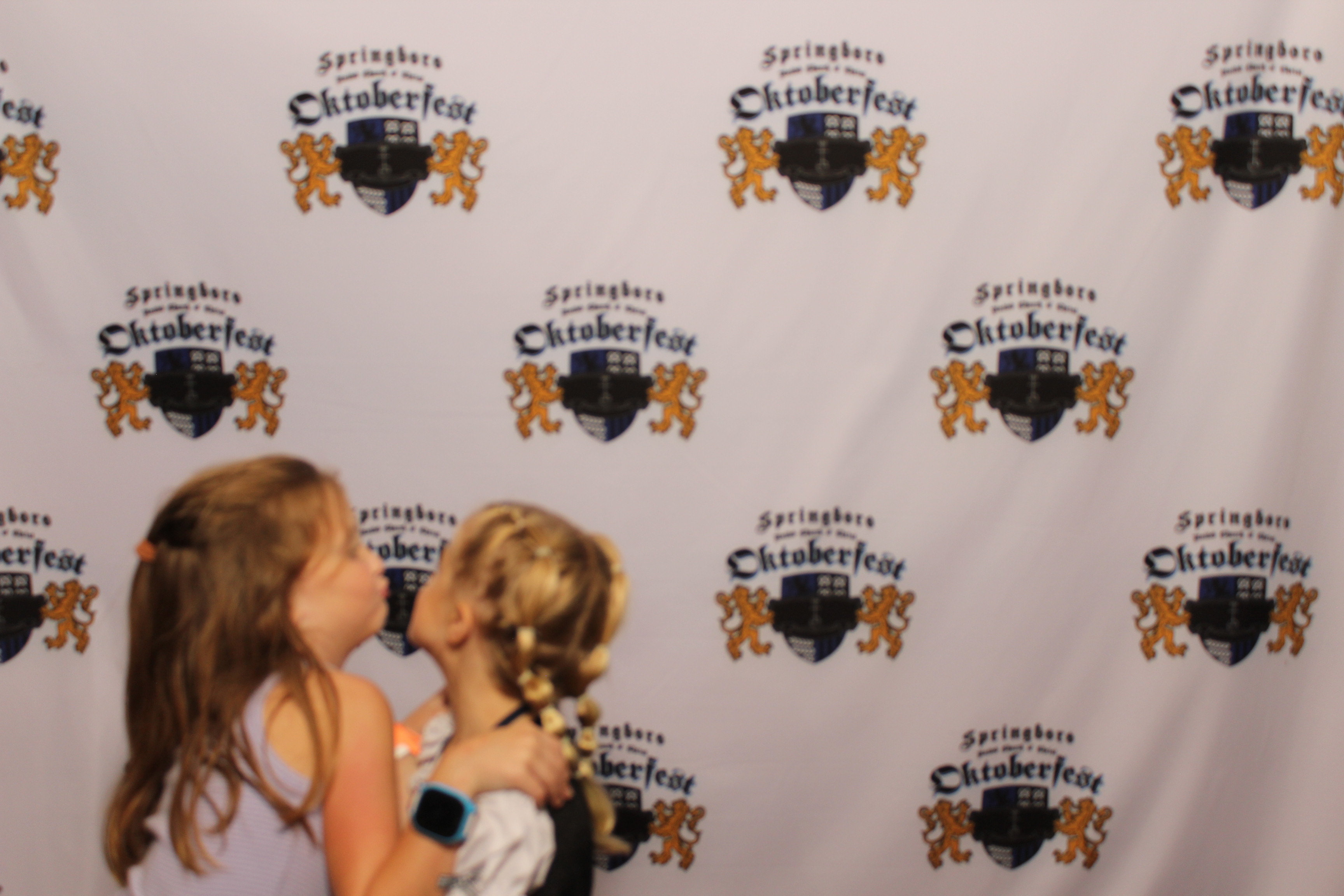Springboro United Church of Christ Oktoberfest (Friday) | View more photos from the event at gallery.photoboothcincy.com/u/PhotoBoothCincy/Springboro-United-Church-of-Christ-Oktoberfest-Friday