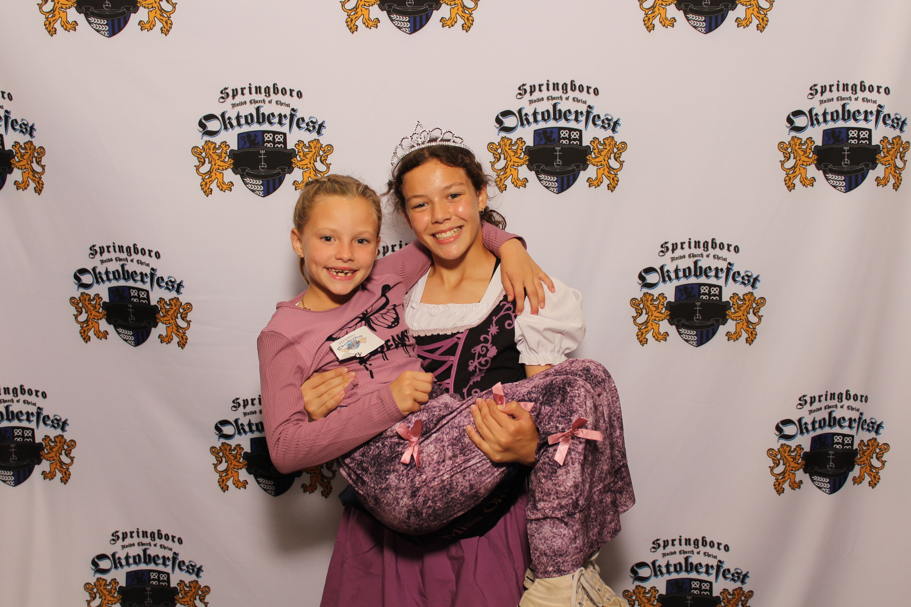 Springboro United Church of Christ Oktoberfest (Friday) | View more photos from the event at v1.boothgallery.com/u/PhotoBoothCincy/Springboro-United-Church-of-Christ-Oktoberfest-Friday