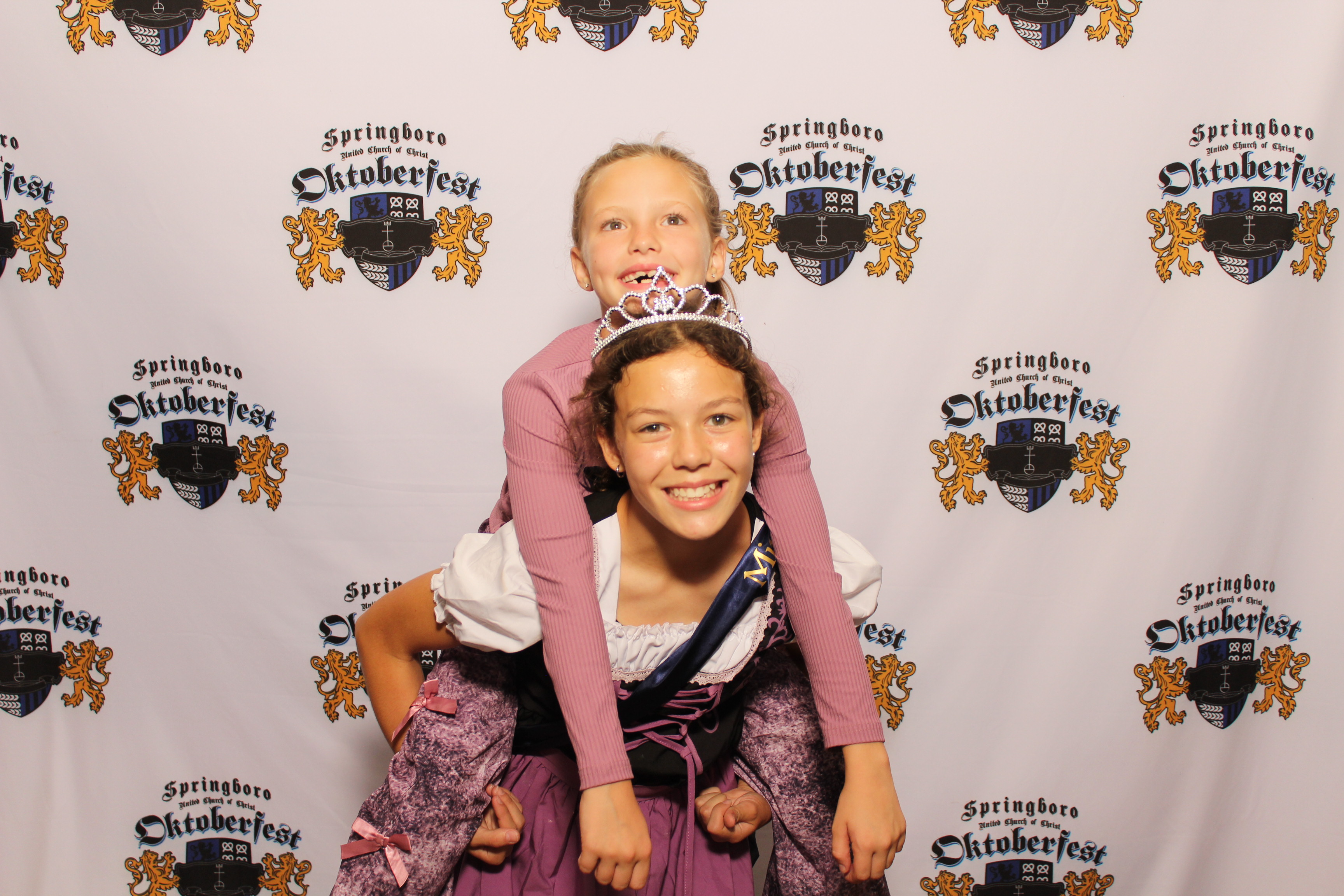 Springboro United Church of Christ Oktoberfest (Friday) | View more photos from the event at v1.boothgallery.com/u/PhotoBoothCincy/Springboro-United-Church-of-Christ-Oktoberfest-Friday
