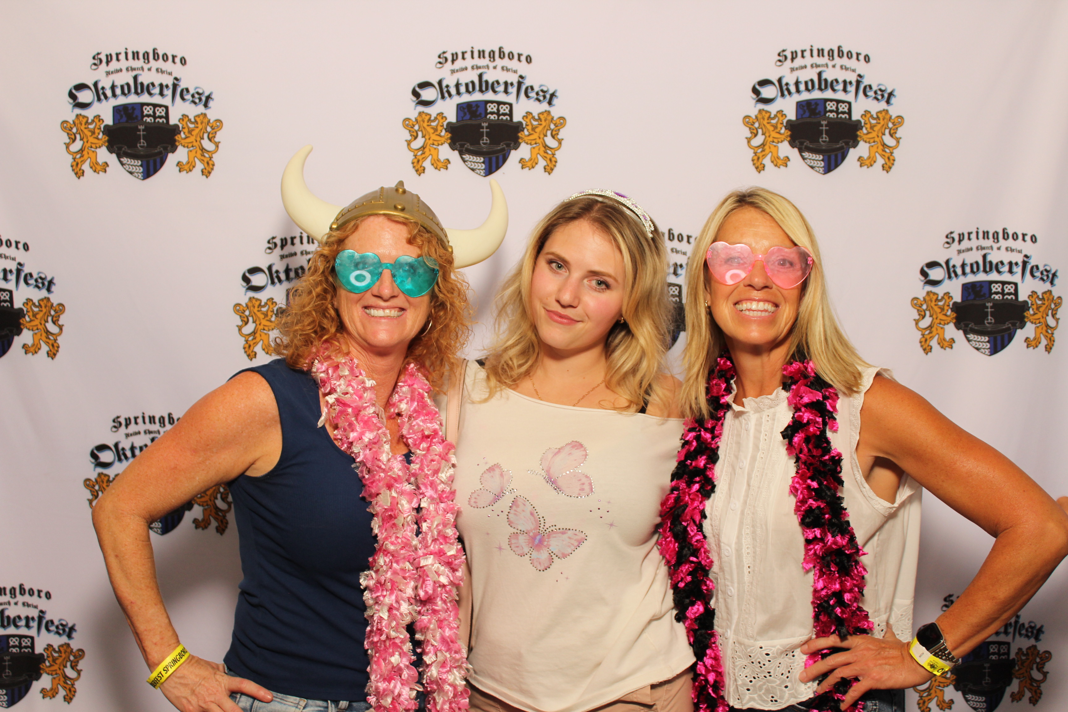 Springboro United Church of Christ Oktoberfest (Friday) | View more photos from the event at gallery.photoboothcincy.com/u/PhotoBoothCincy/Springboro-United-Church-of-Christ-Oktoberfest-Friday