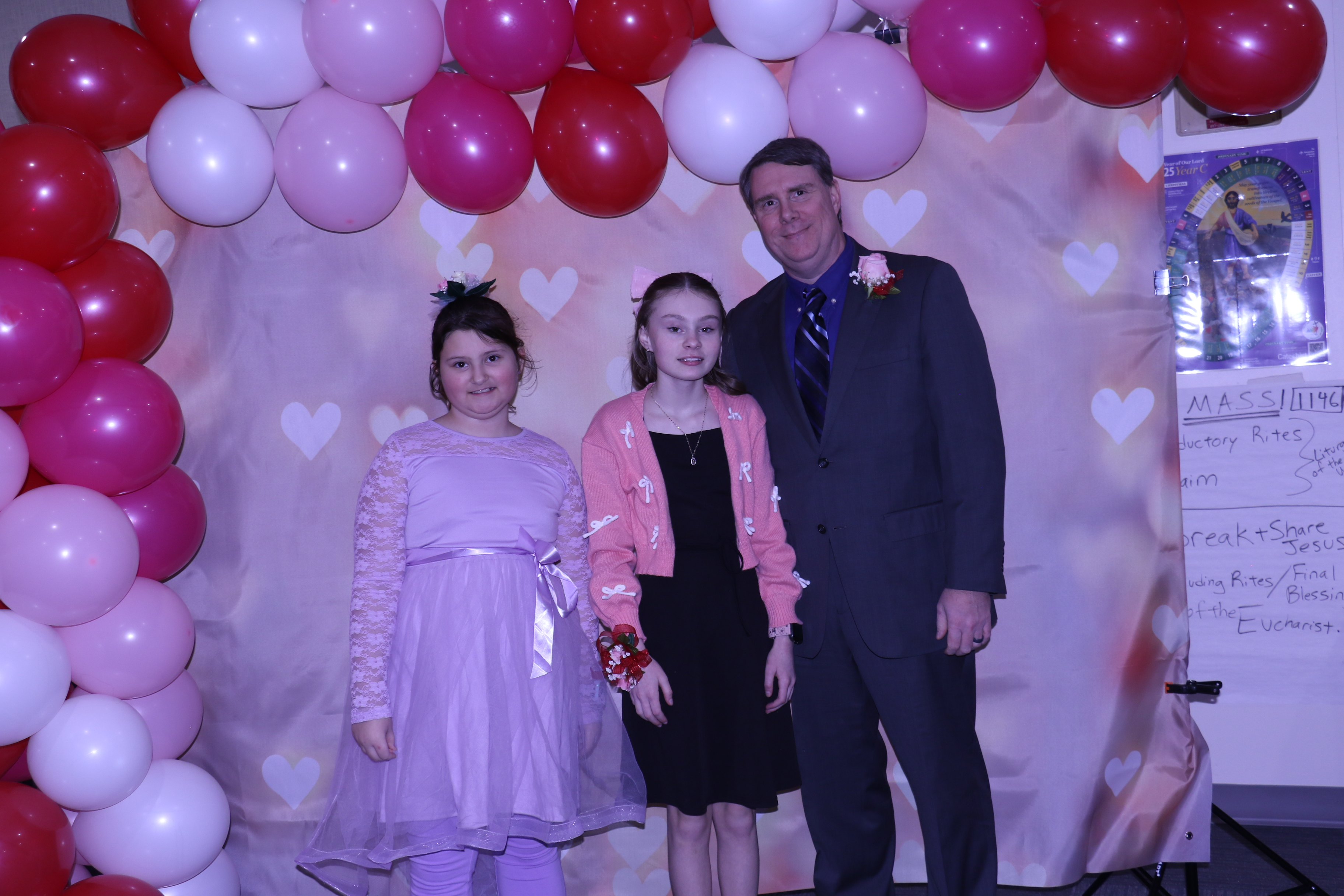 St. John Father Daughter Dance | View more photos from the event at gallery.photoboothcincy.com/u/PhotoBoothCincy/St-John-Father-Daughter-Dance