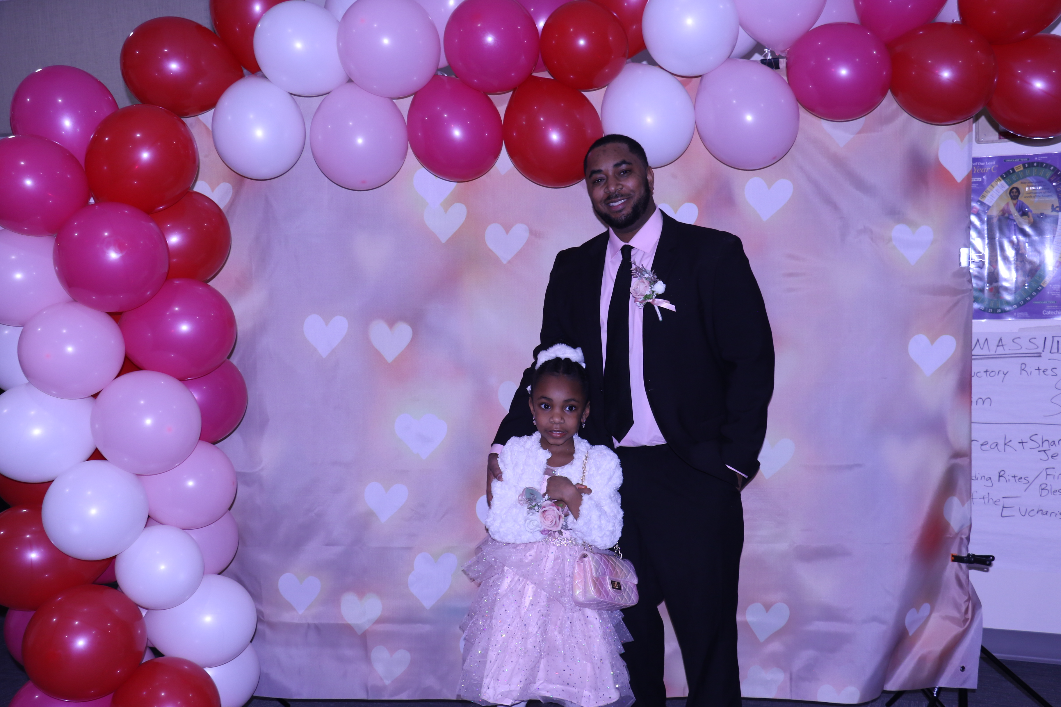St. John Father Daughter Dance | View more photos from the event at gallery.photoboothcincy.com/u/PhotoBoothCincy/St-John-Father-Daughter-Dance