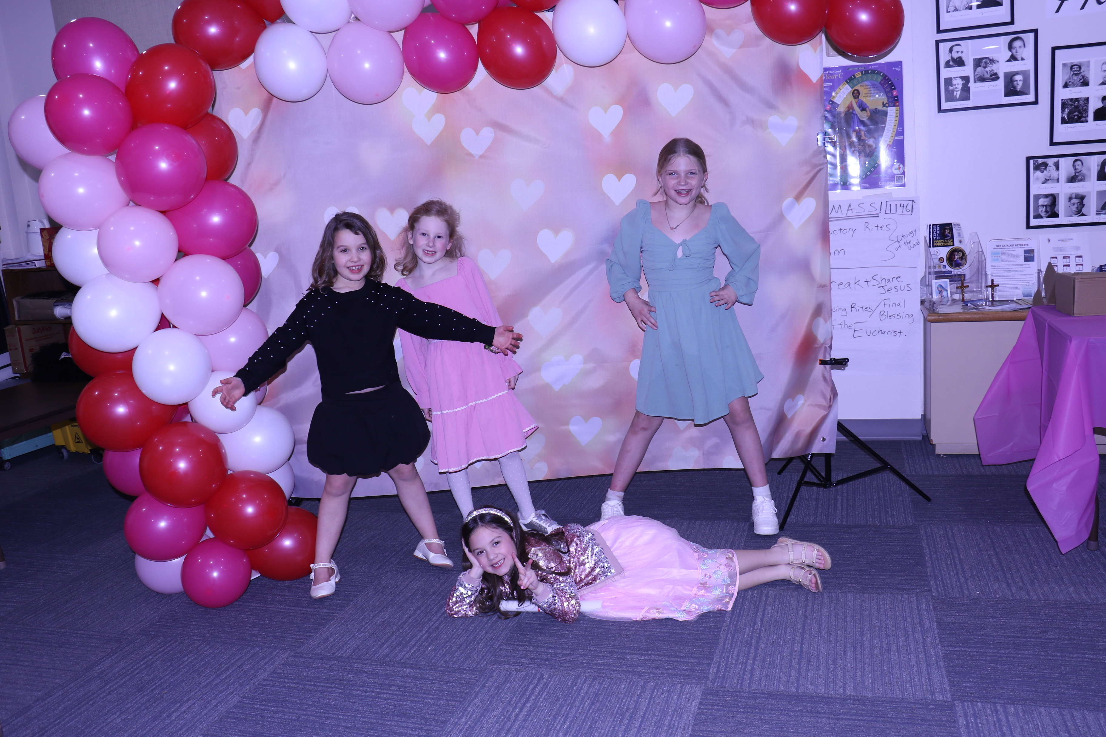 St. John Father Daughter Dance | View more photos from the event at gallery.photoboothcincy.com/u/PhotoBoothCincy/St-John-Father-Daughter-Dance