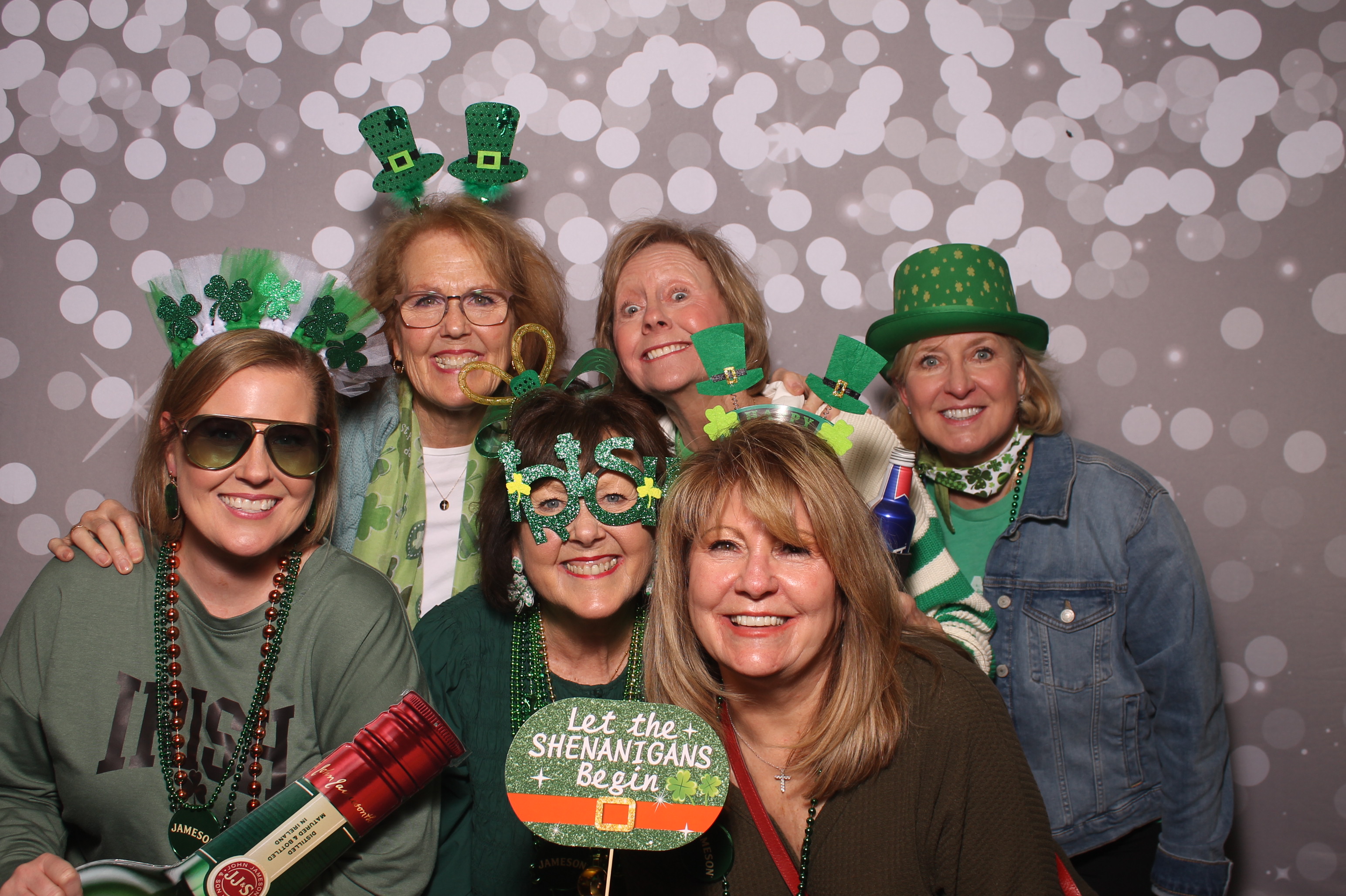 St Pattys Day at Molly Malone's | View more photos from the event at gallery.photoboothcincy.com/u/PhotoBoothCincy/St-Pattys-Day-at-Molly-Malones