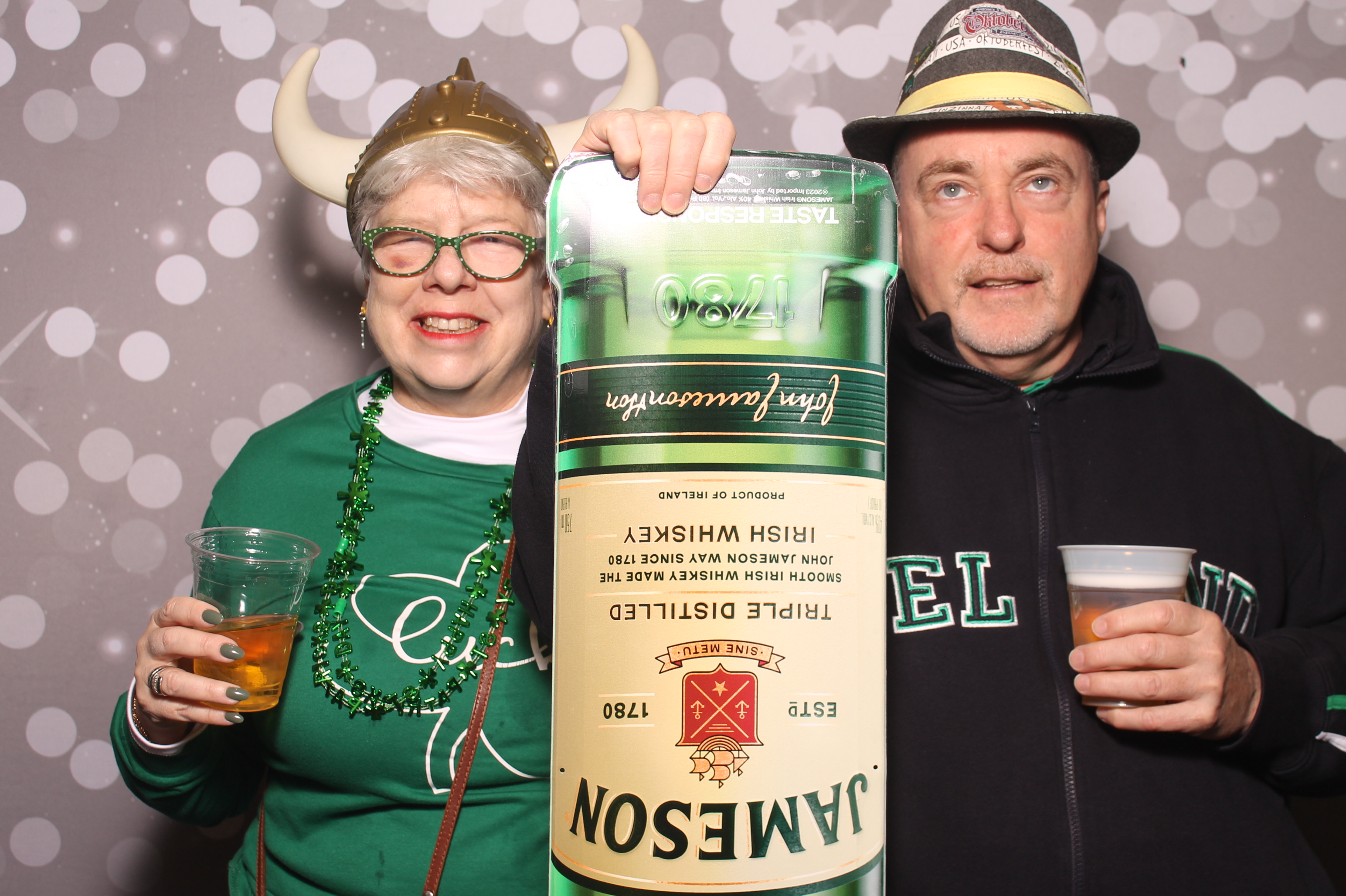 St Pattys Day at Molly Malone's | View more photos from the event at gallery.photoboothcincy.com/u/PhotoBoothCincy/St-Pattys-Day-at-Molly-Malones