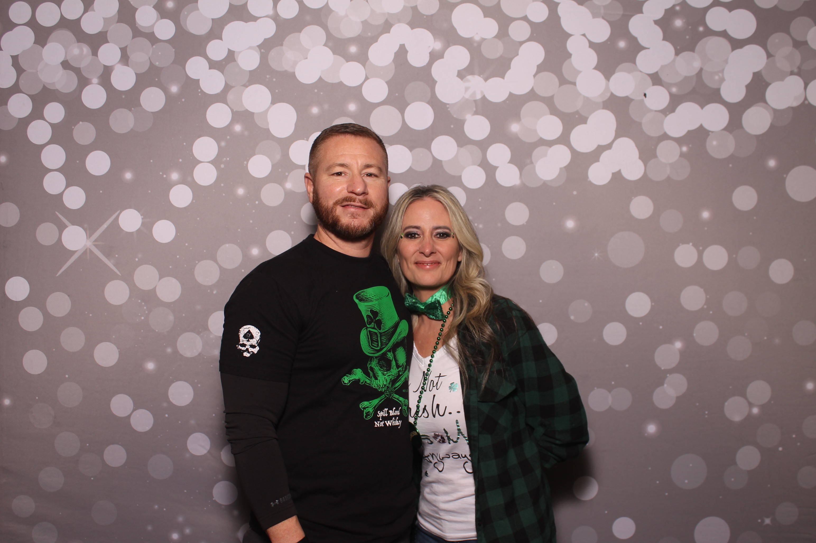 St Pattys Day at Molly Malone's | View more photos from the event at gallery.photoboothcincy.com/u/PhotoBoothCincy/St-Pattys-Day-at-Molly-Malones