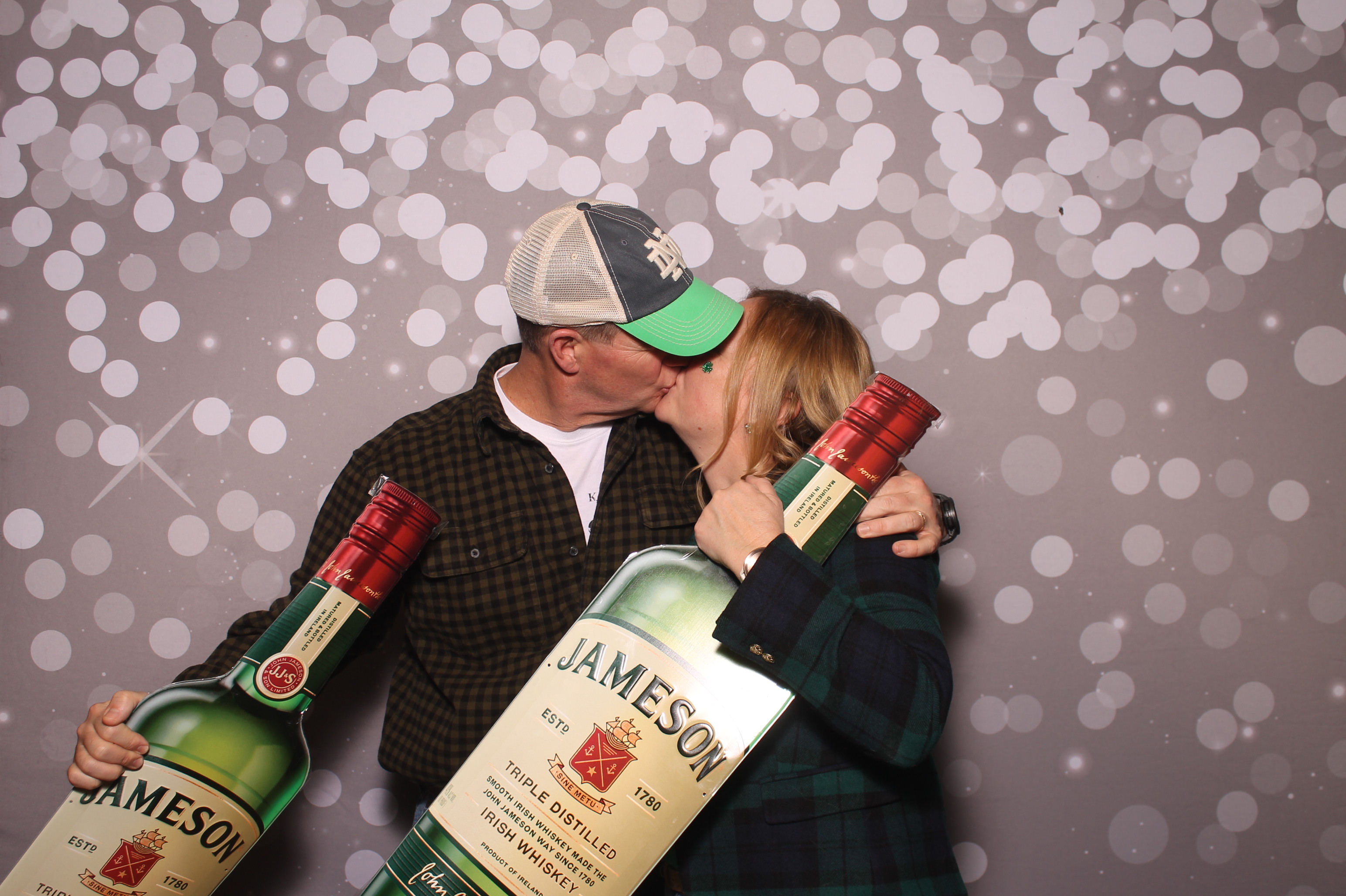 St Pattys Day at Molly Malone's | View more photos from the event at gallery.photoboothcincy.com/u/PhotoBoothCincy/St-Pattys-Day-at-Molly-Malones