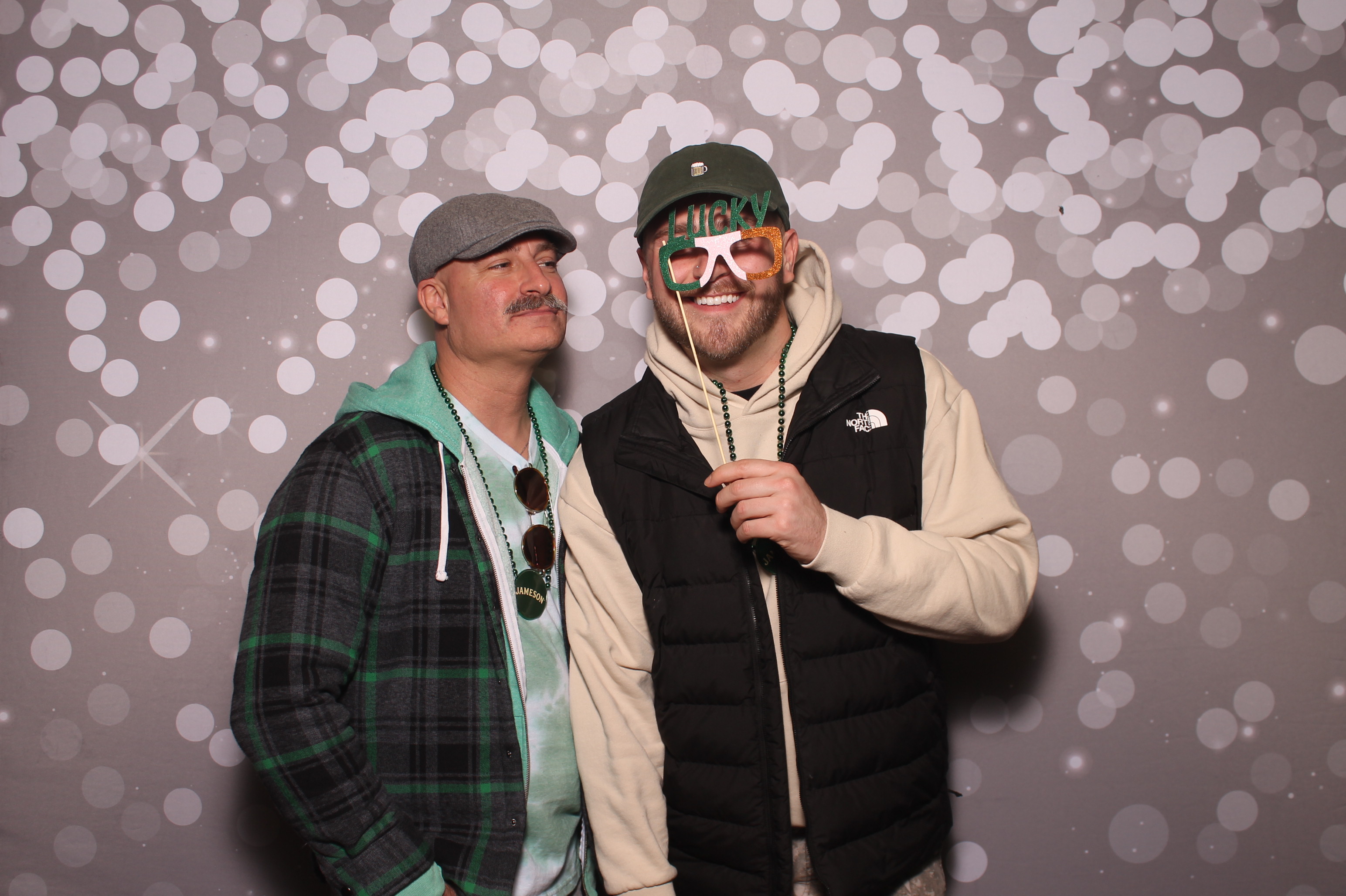 St Pattys Day at Molly Malone's | View more photos from the event at gallery.photoboothcincy.com/u/PhotoBoothCincy/St-Pattys-Day-at-Molly-Malones
