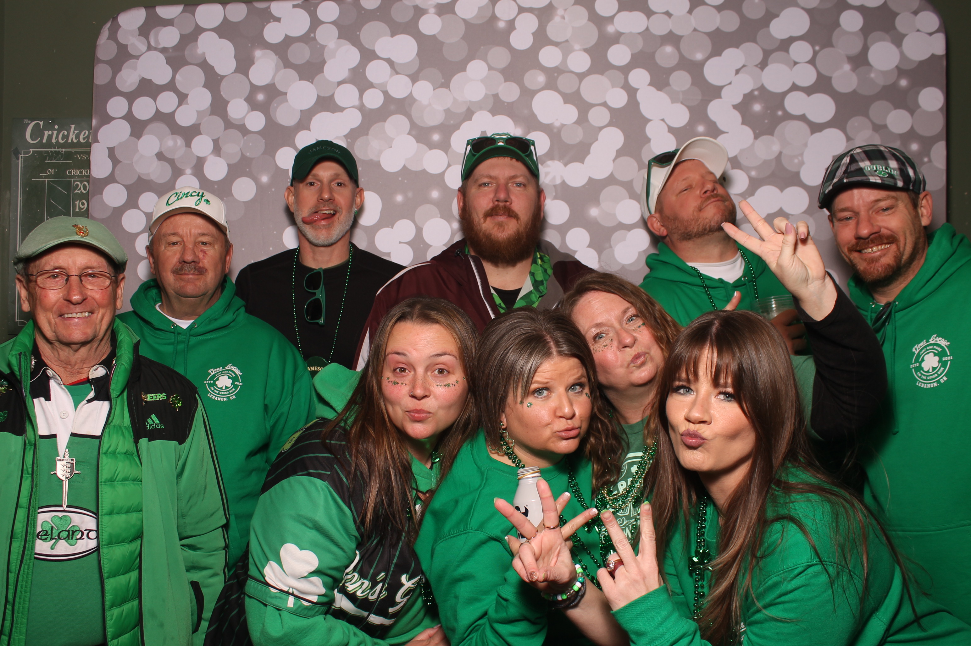 St Pattys Day at Molly Malone's | View more photos from the event at gallery.photoboothcincy.com/u/PhotoBoothCincy/St-Pattys-Day-at-Molly-Malones